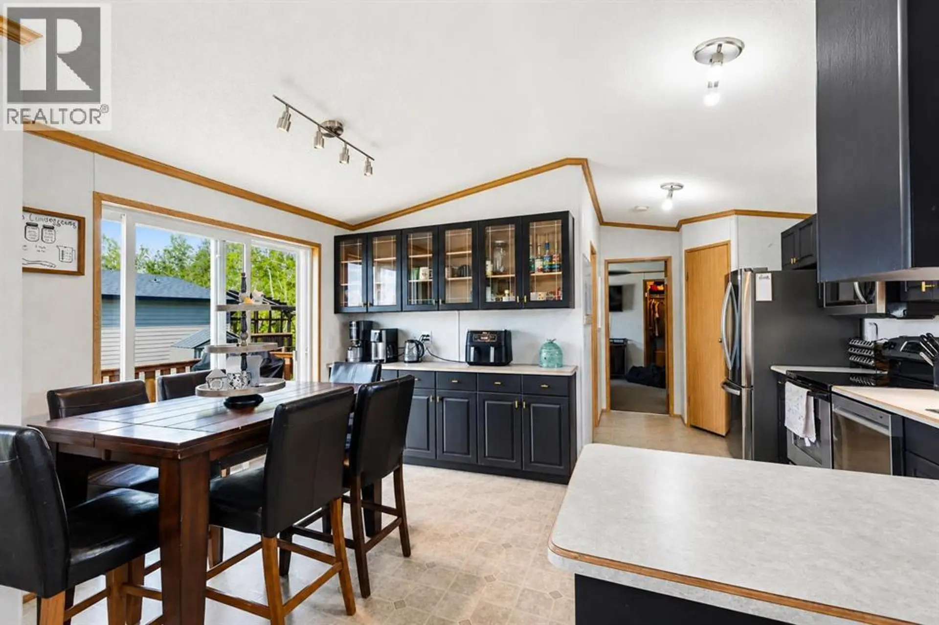 10109 95 Street - Image 7