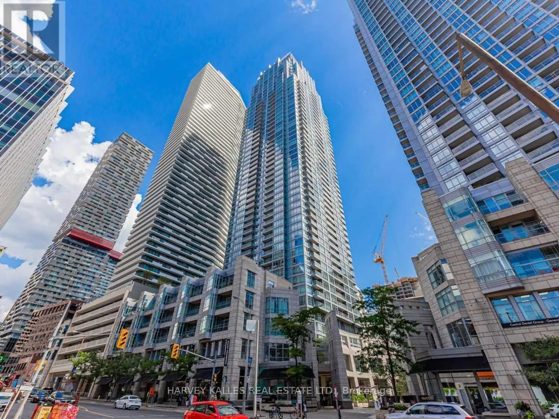 #504 2191 YONGE STREET - Image 1