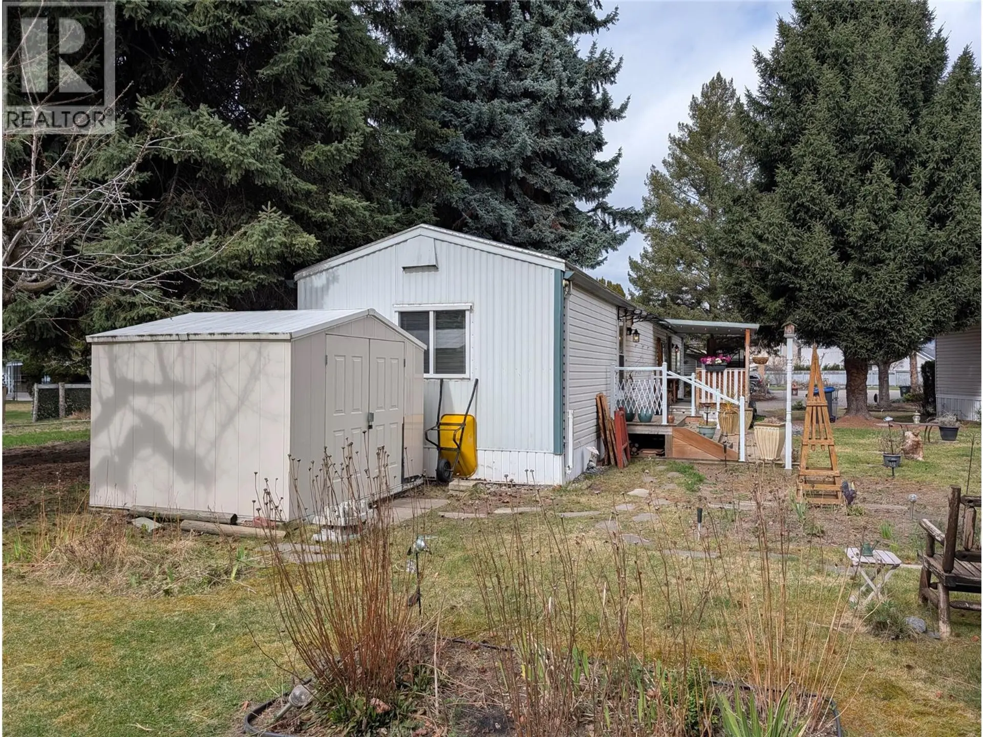 #27 3535 Casorso Road - Image 5