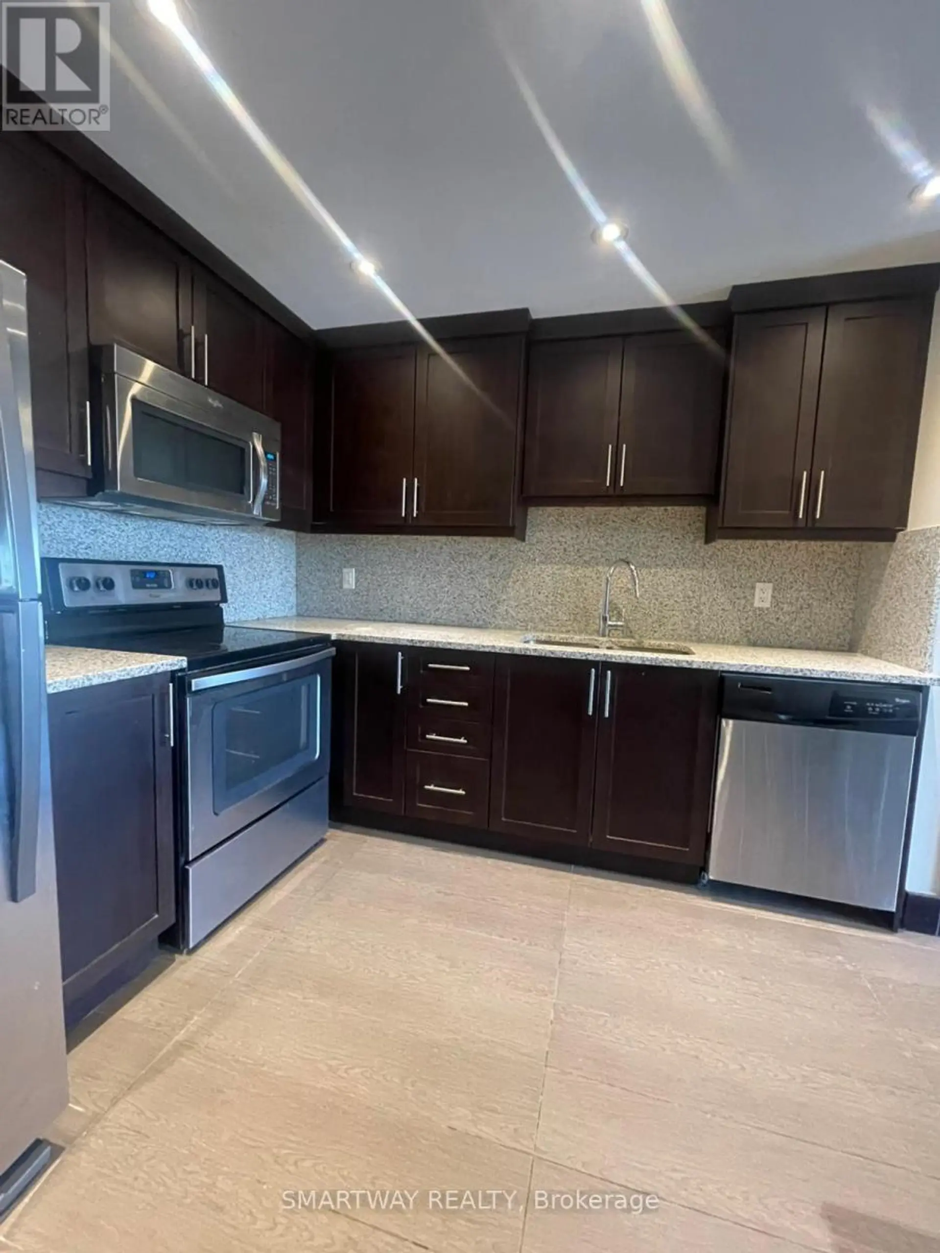 #913 1235 RICHMOND STREET - Image 13