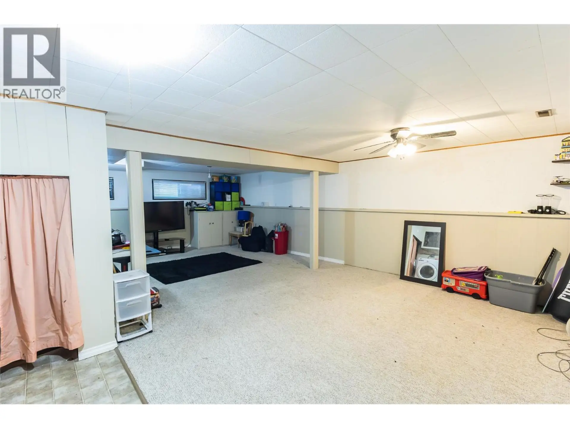 9400 Ravine Drive - Image 2