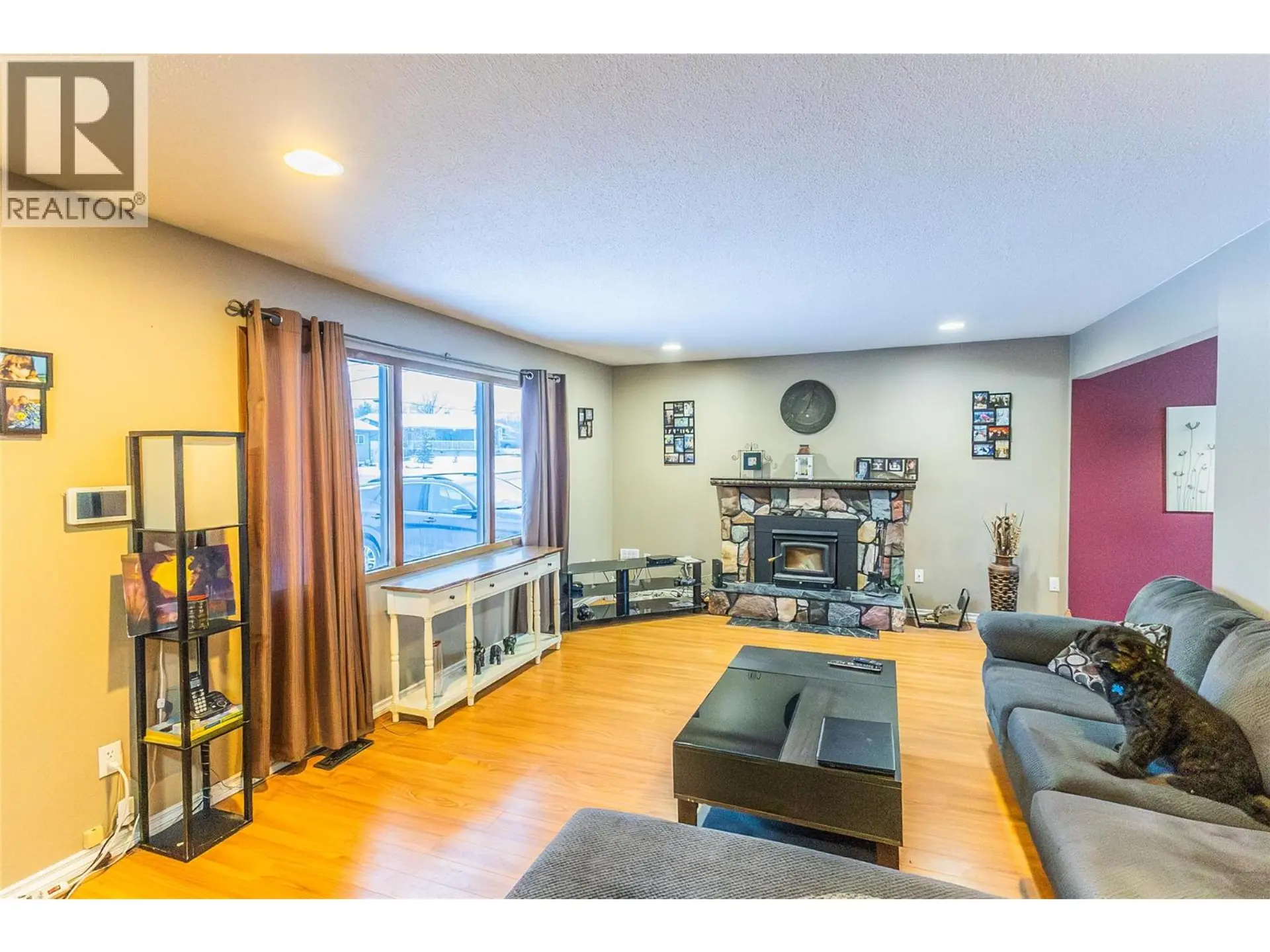 9400 Ravine Drive - Image 5