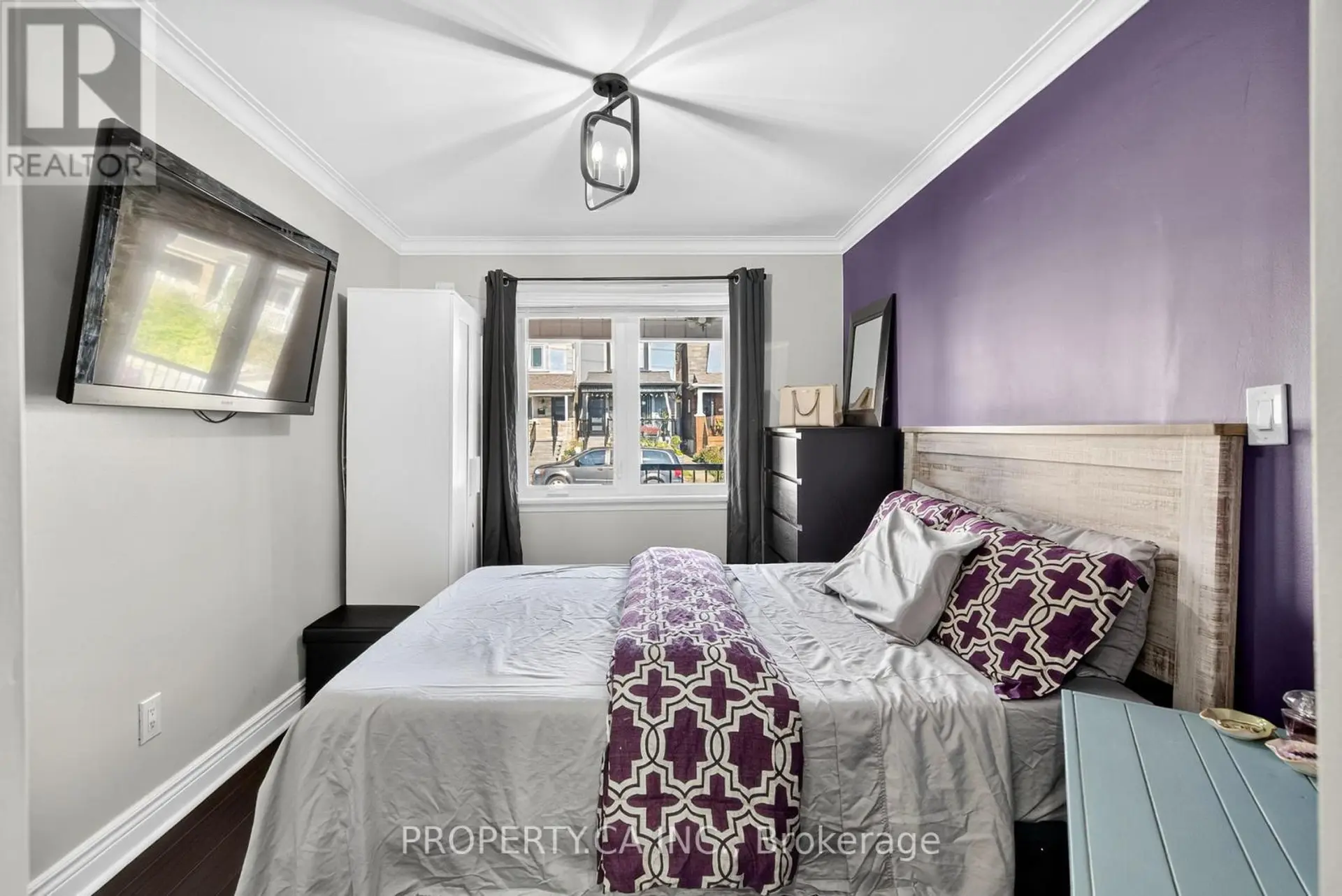 358 MCROBERTS AVENUE - Image 4