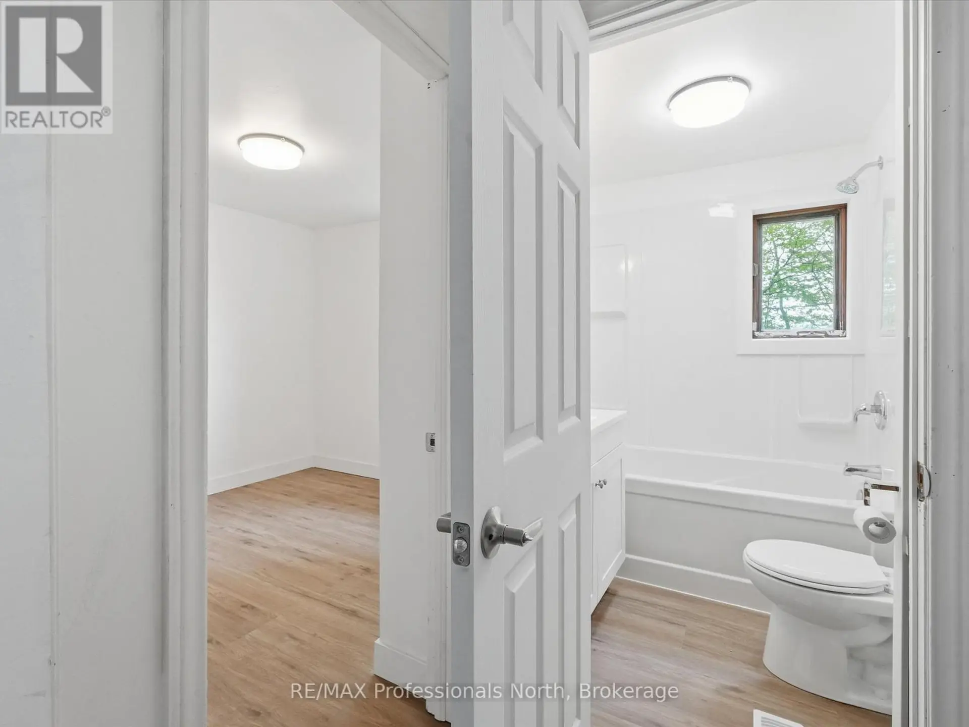 6 KITCHEN ROAD N - Image 10