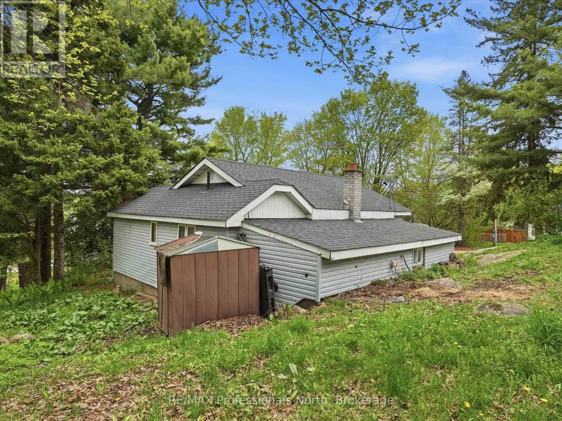 6 KITCHEN ROAD N - Image 14