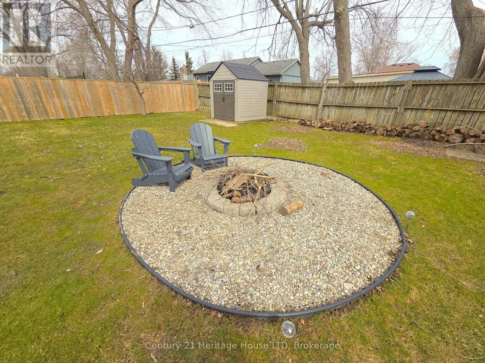 552 LAKEVIEW ROAD - Image 3
