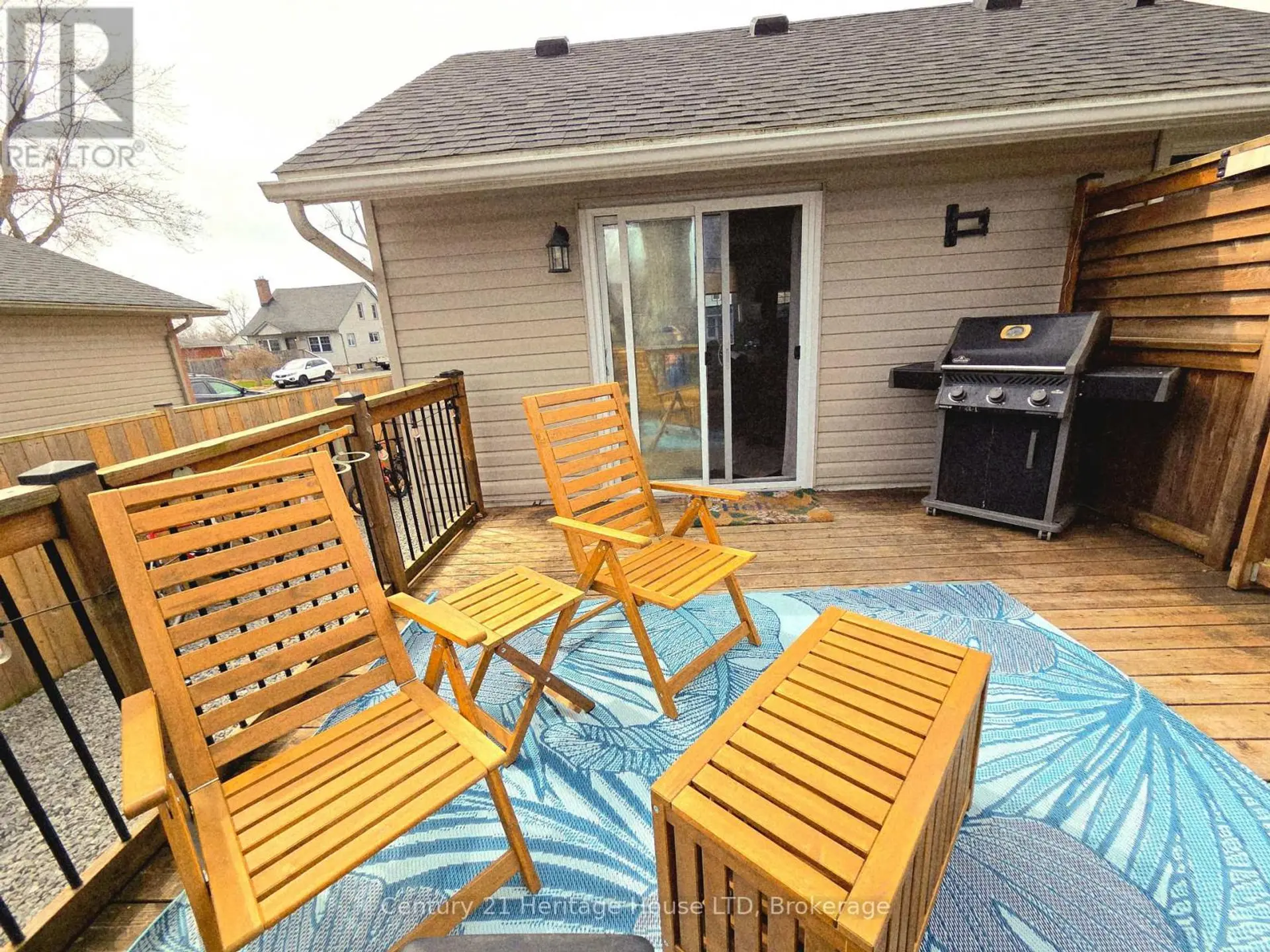552 LAKEVIEW ROAD - Image 4