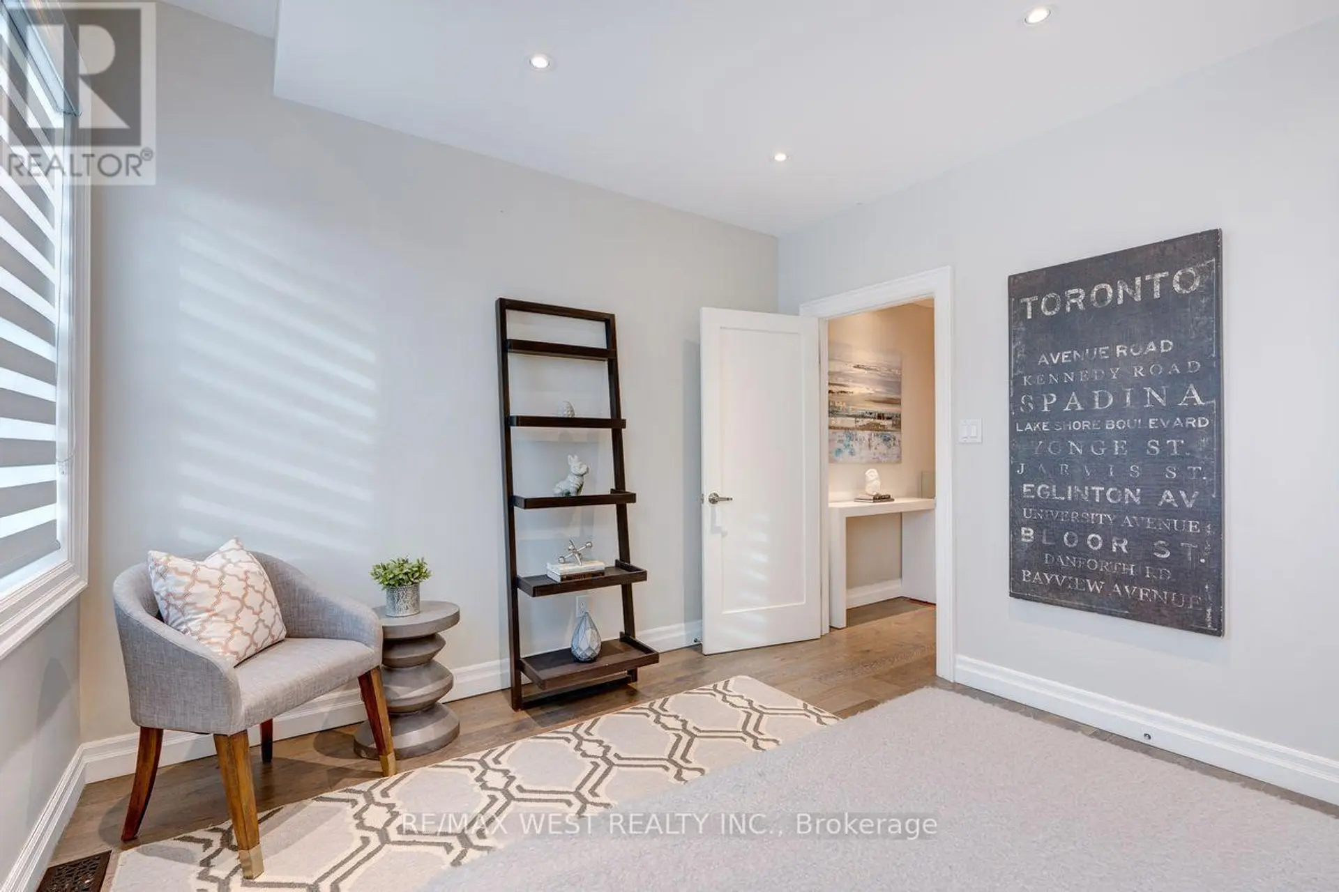 413 LESLIE STREET - Image 12