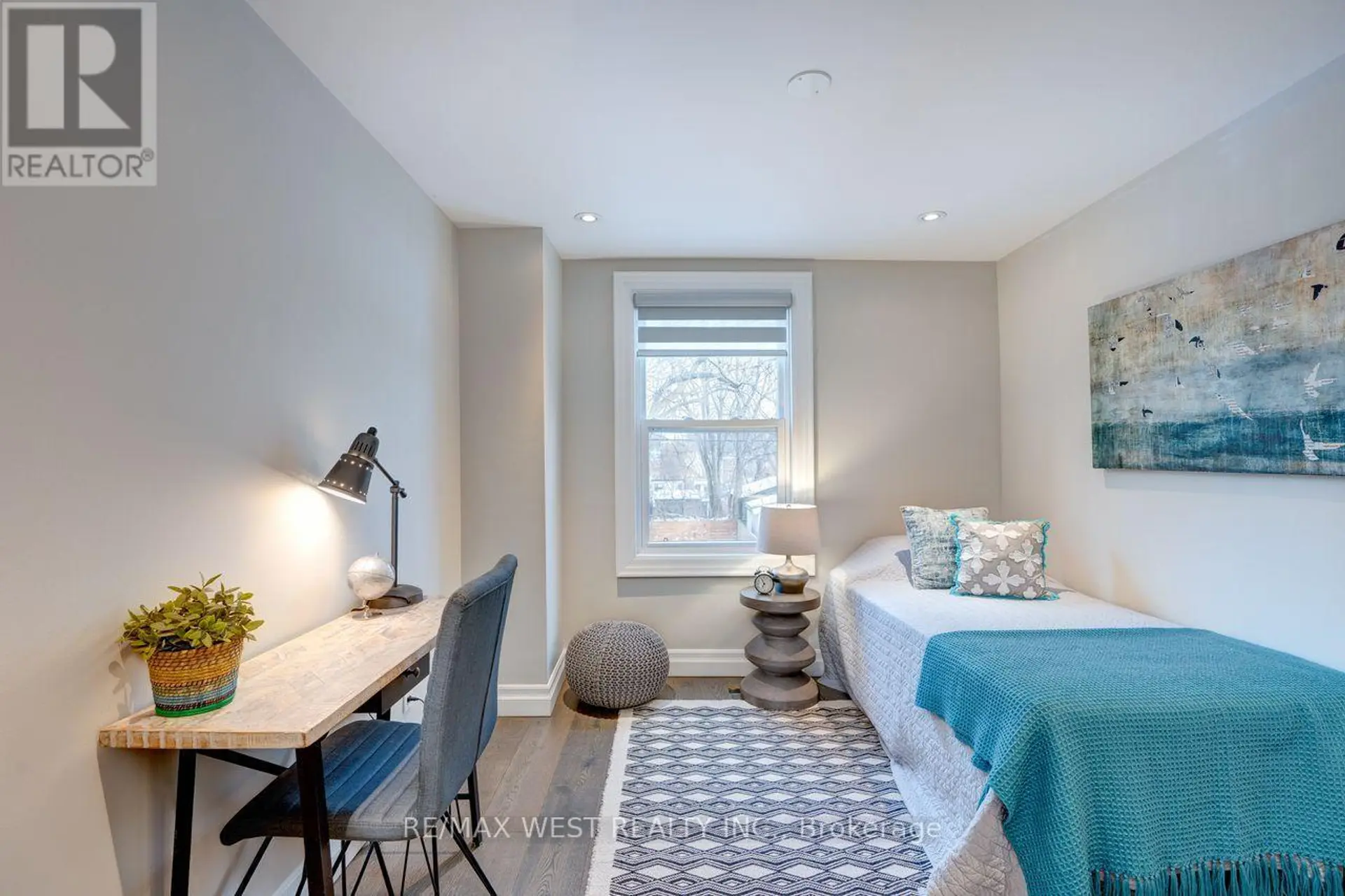 413 LESLIE STREET - Image 15