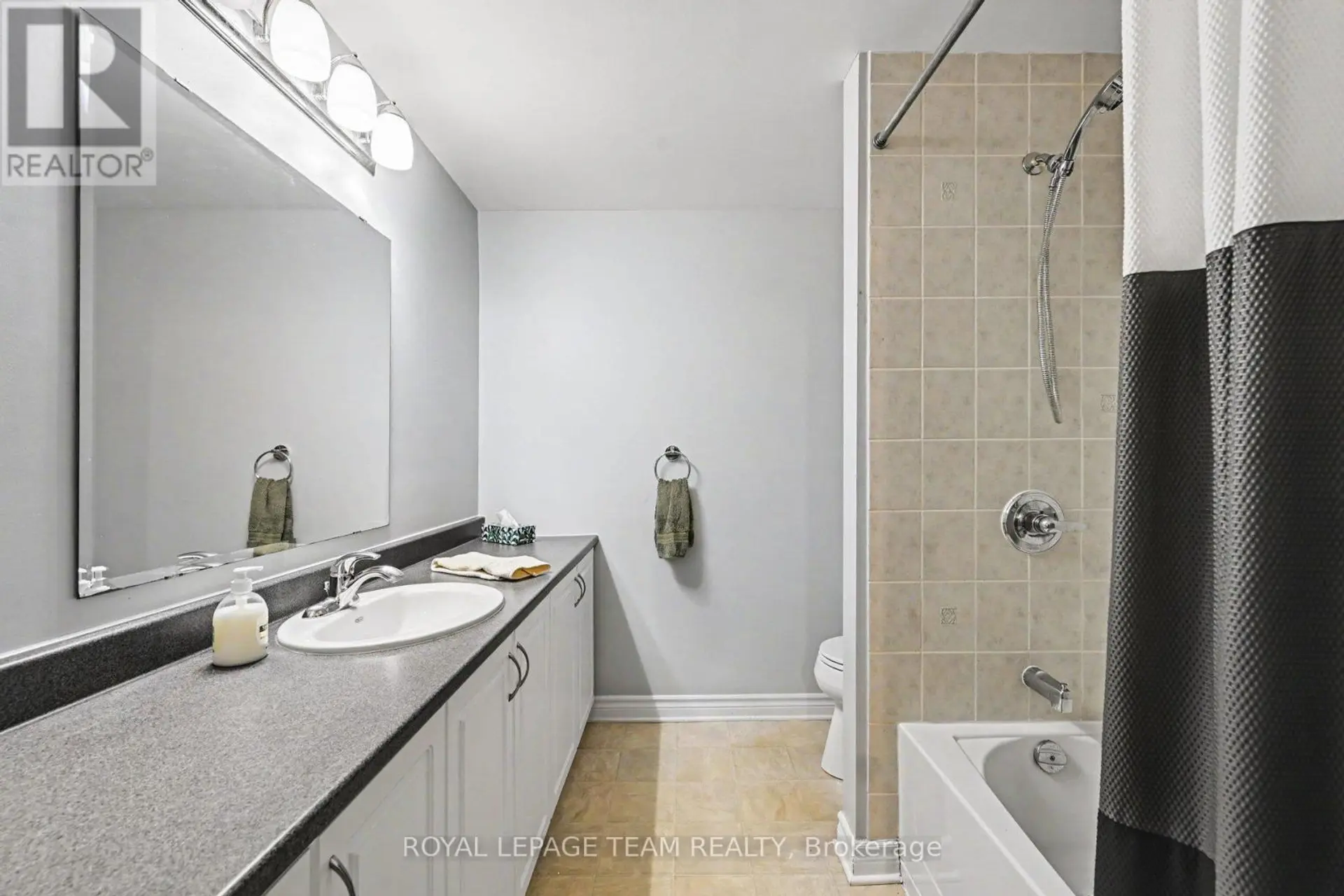 #1 304 PASEO PRIVATE - Image 16