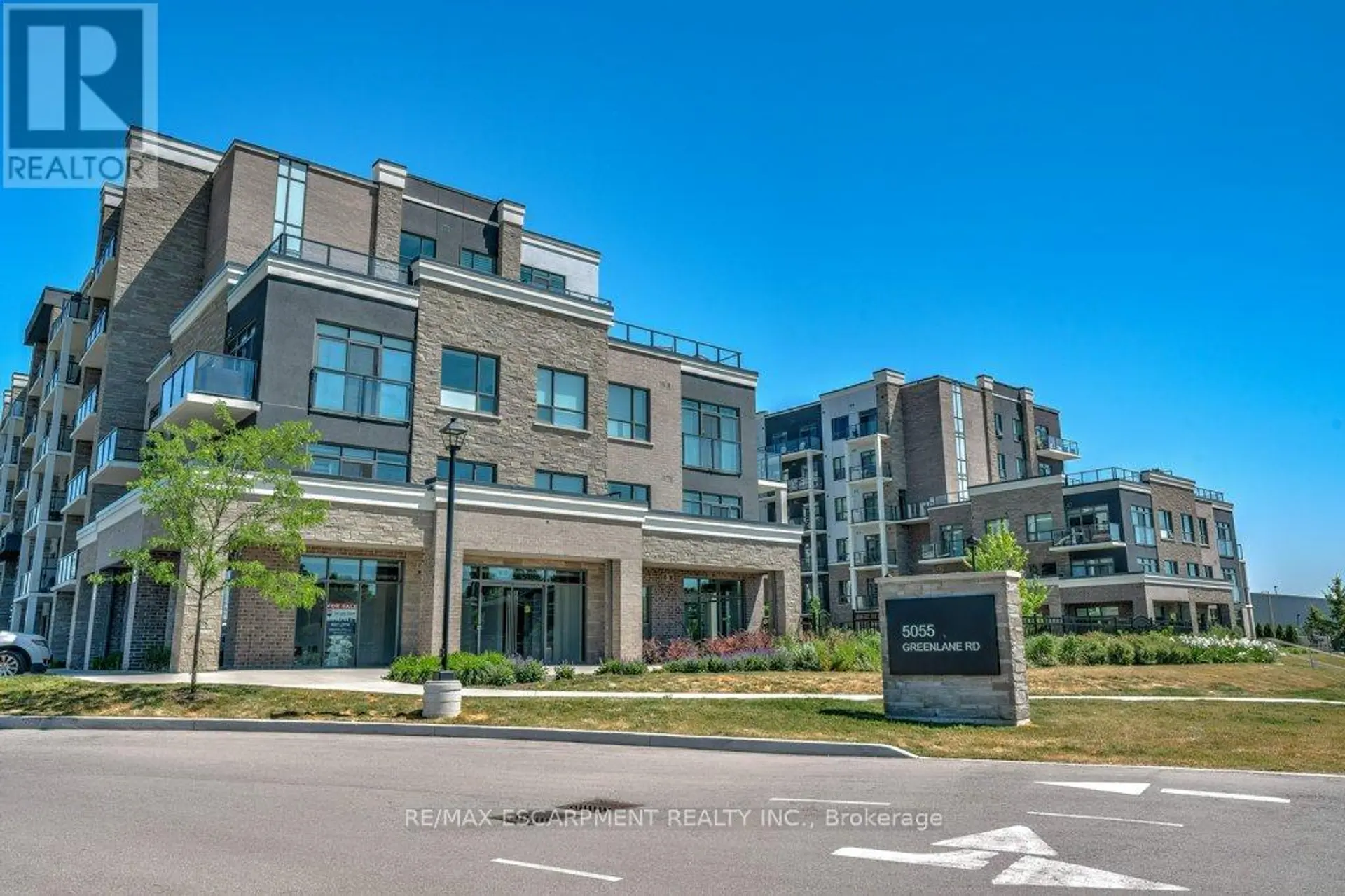 #313 5055 GREENLANE ROAD - Image 1
