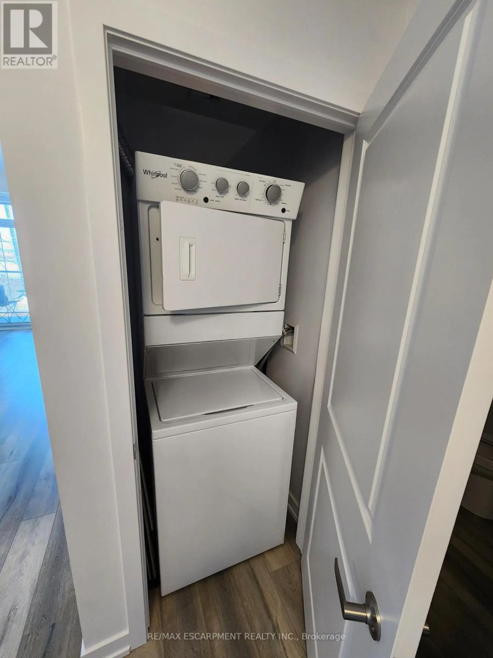 #313 5055 GREENLANE ROAD - Image 6