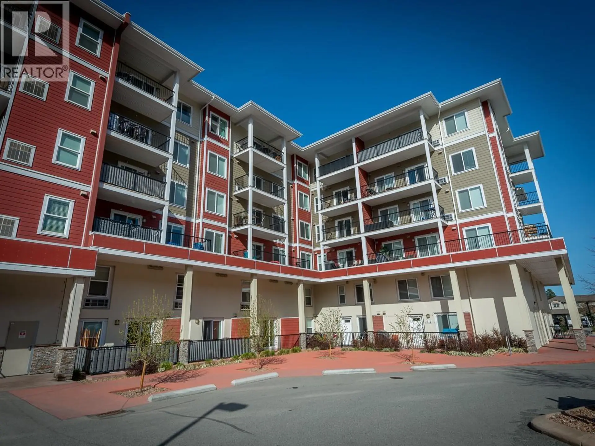 #403 5170 DALLAS Drive - Image 12