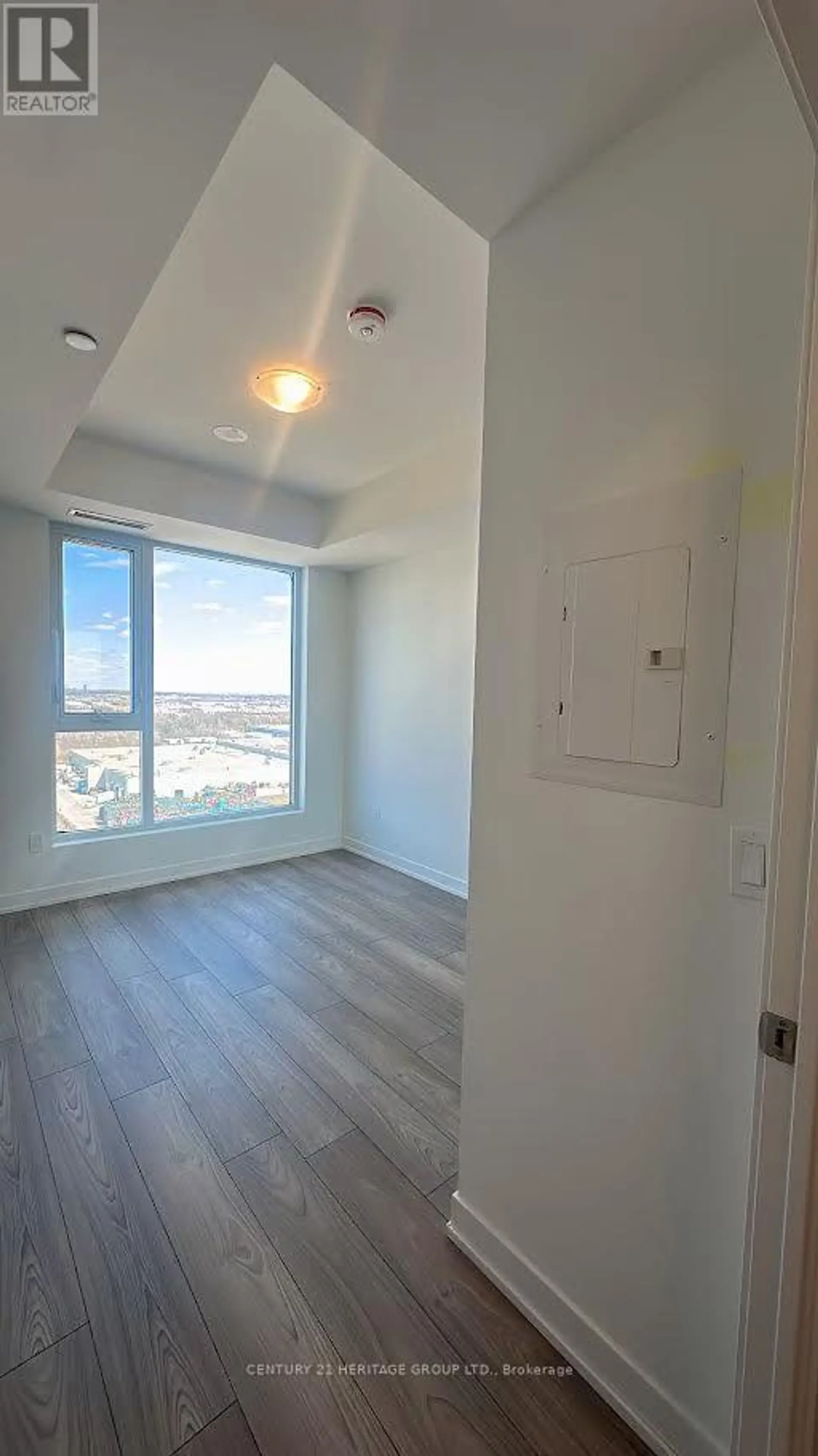 #1308 474 CALDARI ROAD - Image 4