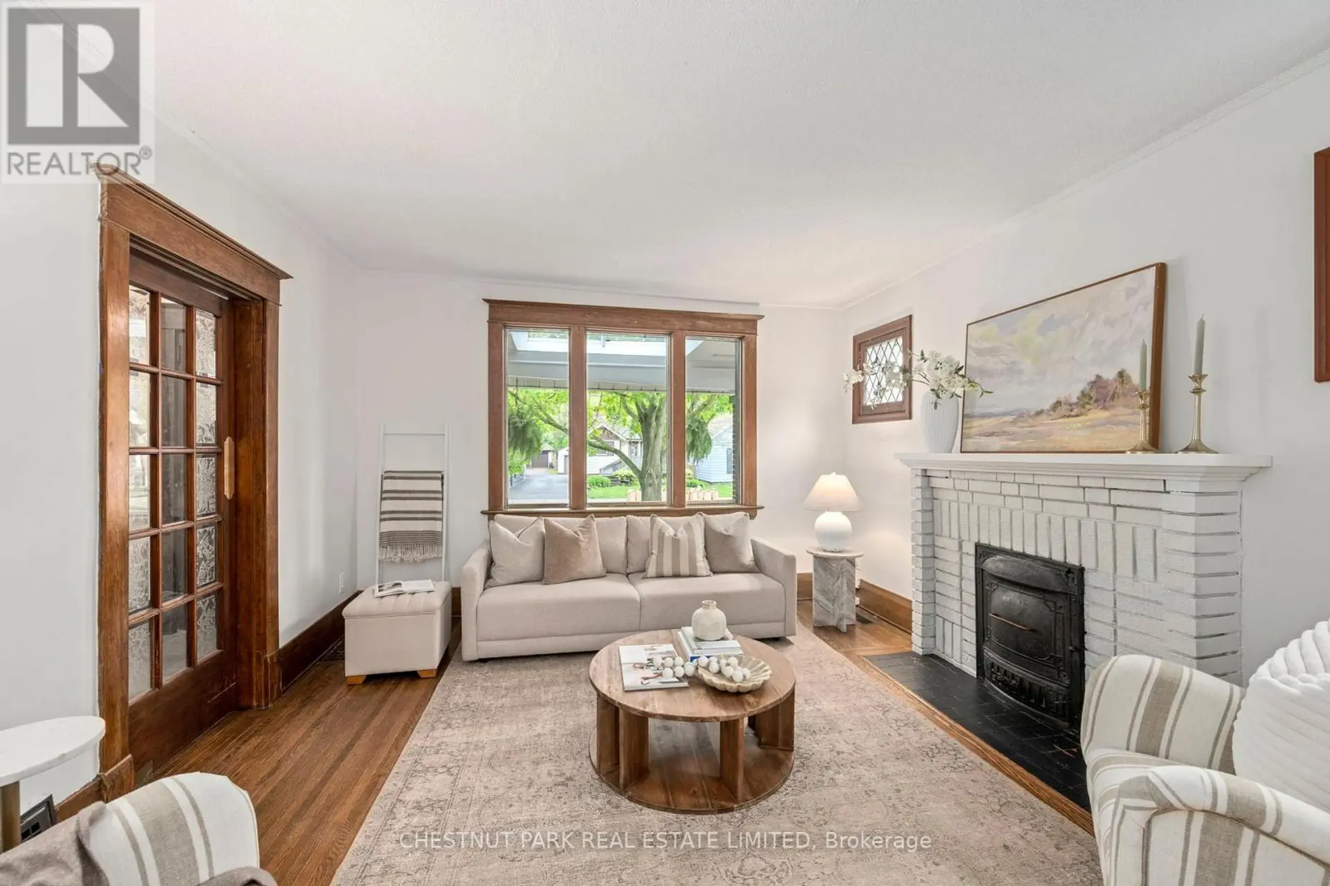 94 BRISCOE STREET E - Image 6