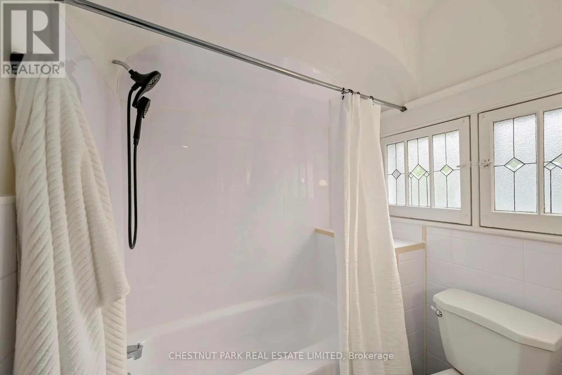 94 BRISCOE STREET E - Image 9