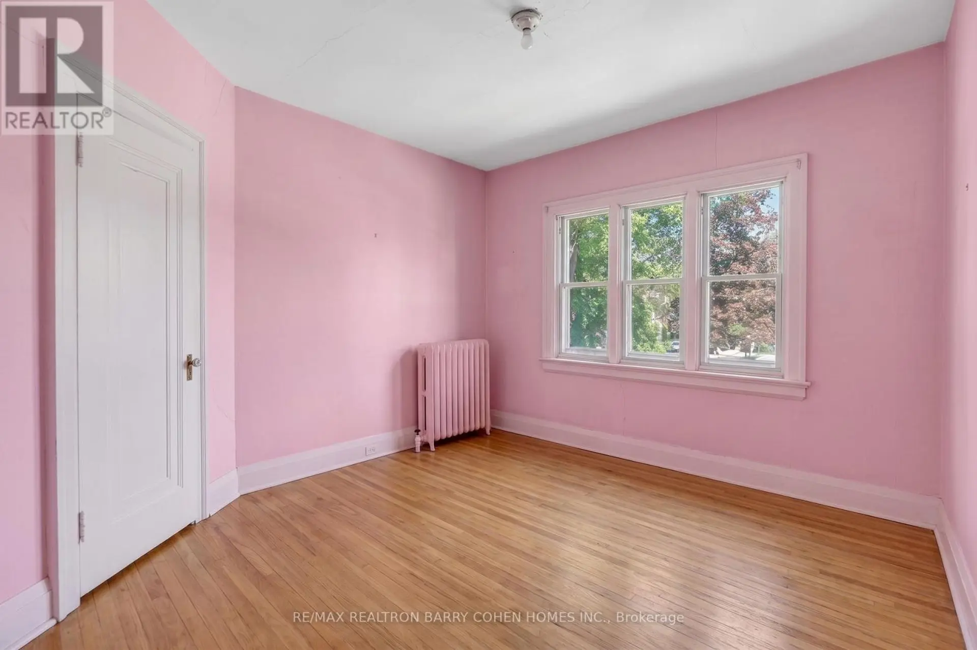 12 STIBBARD AVENUE - Image 12