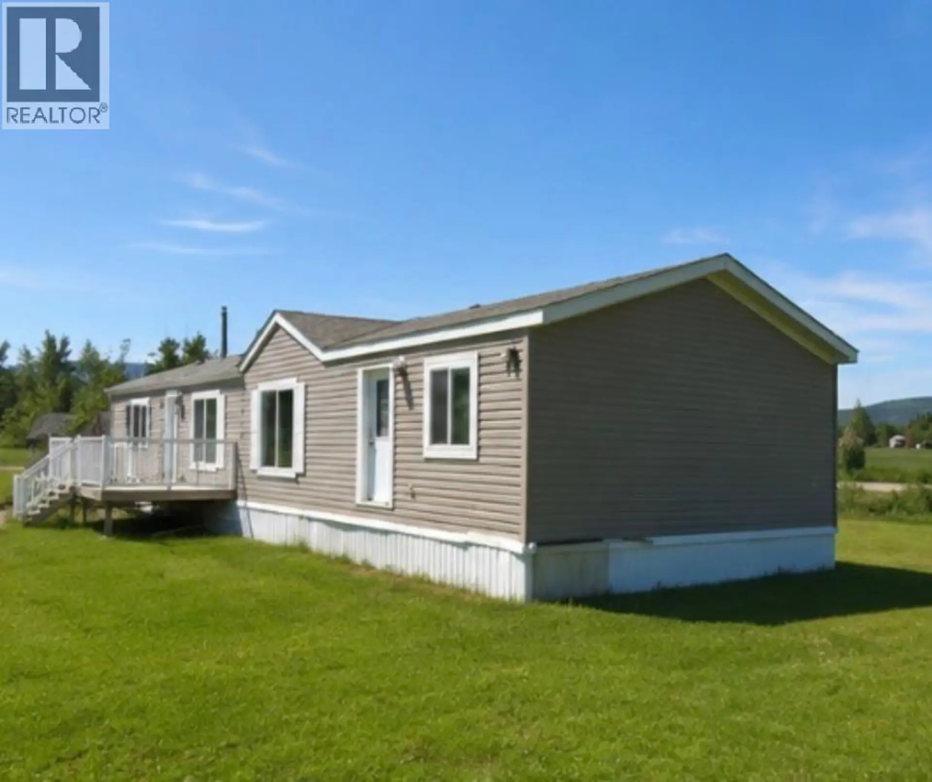 10223 W PINE AVENUE - Image 2