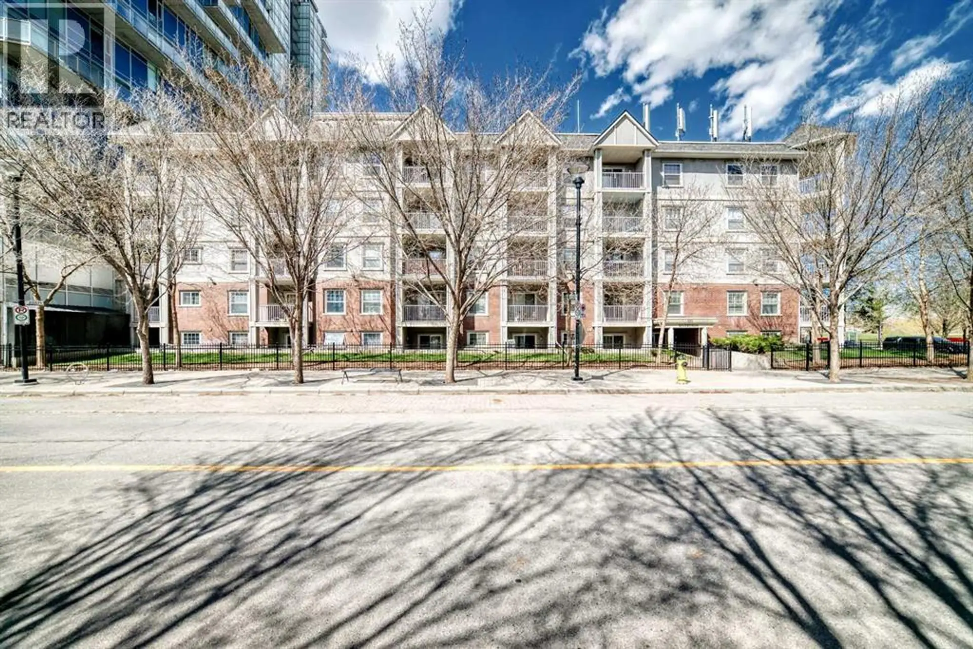 #114 630 8 Avenue SE - Image 2