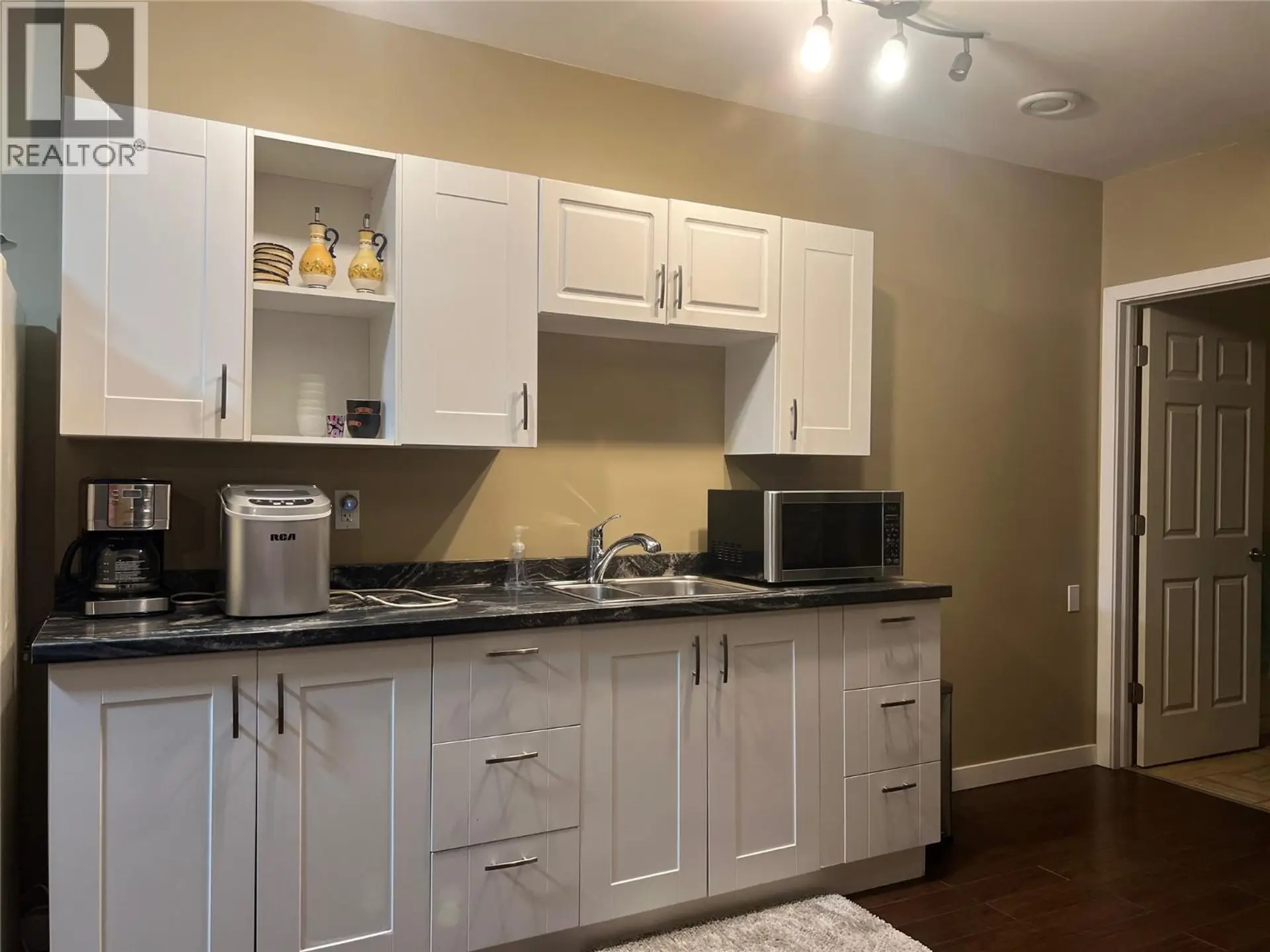 #3 809 96 Avenue - Image 13