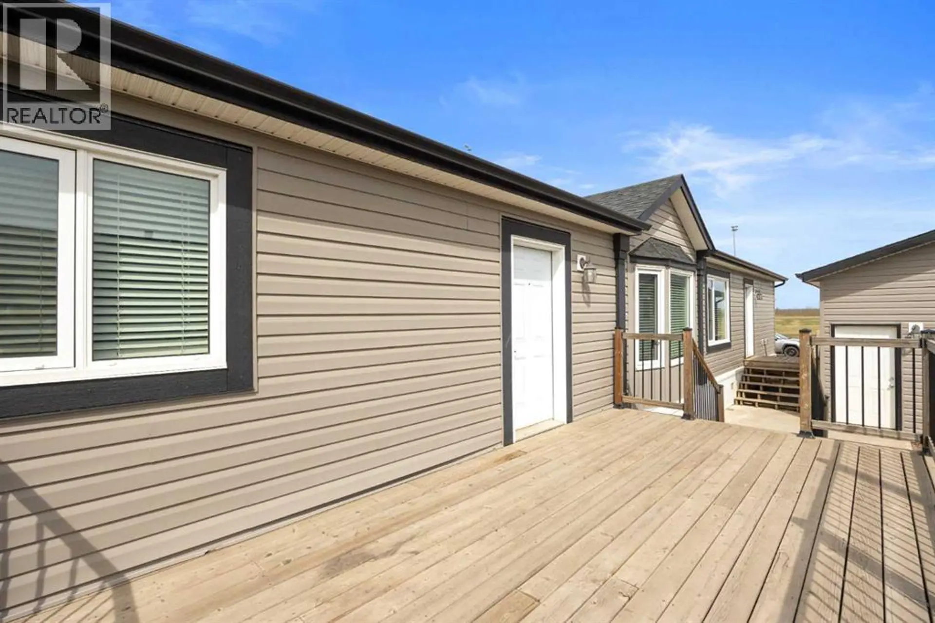 725 Beacon Hill Drive - Image 16