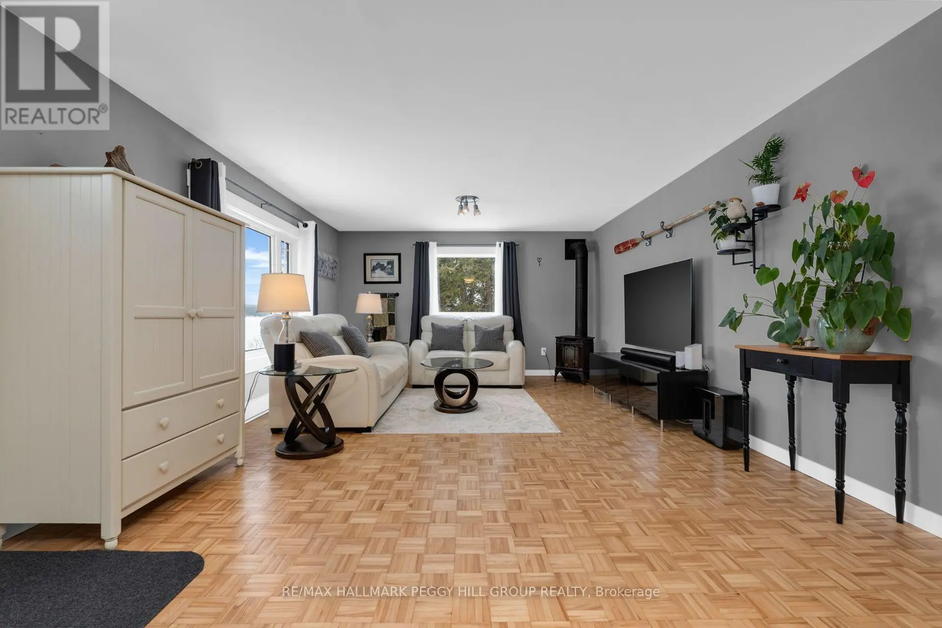 5724 PENETANGUISHENE ROAD - Image 5