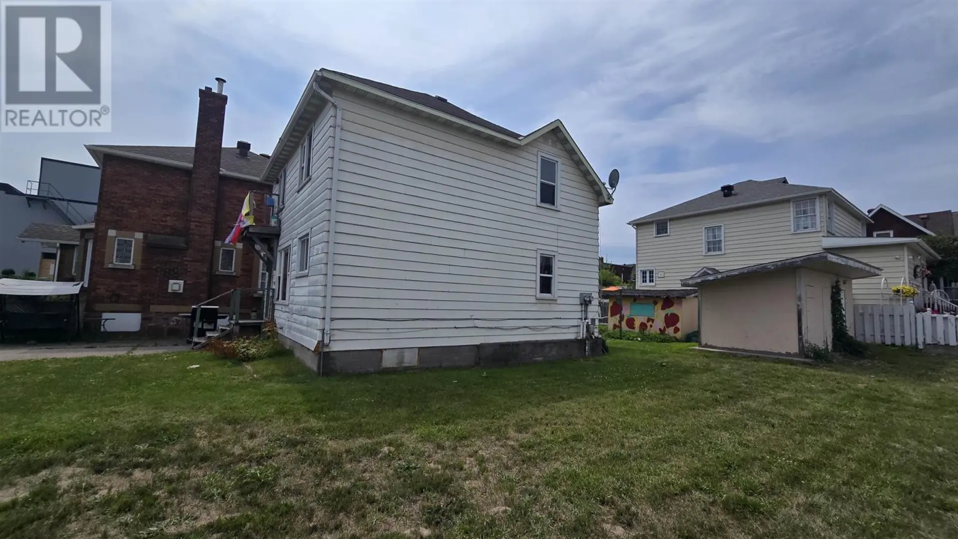 169 Huron ST - Image 4