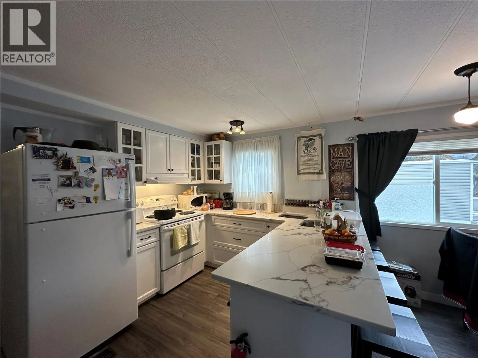 #15 473 CORINA Avenue - Image 9