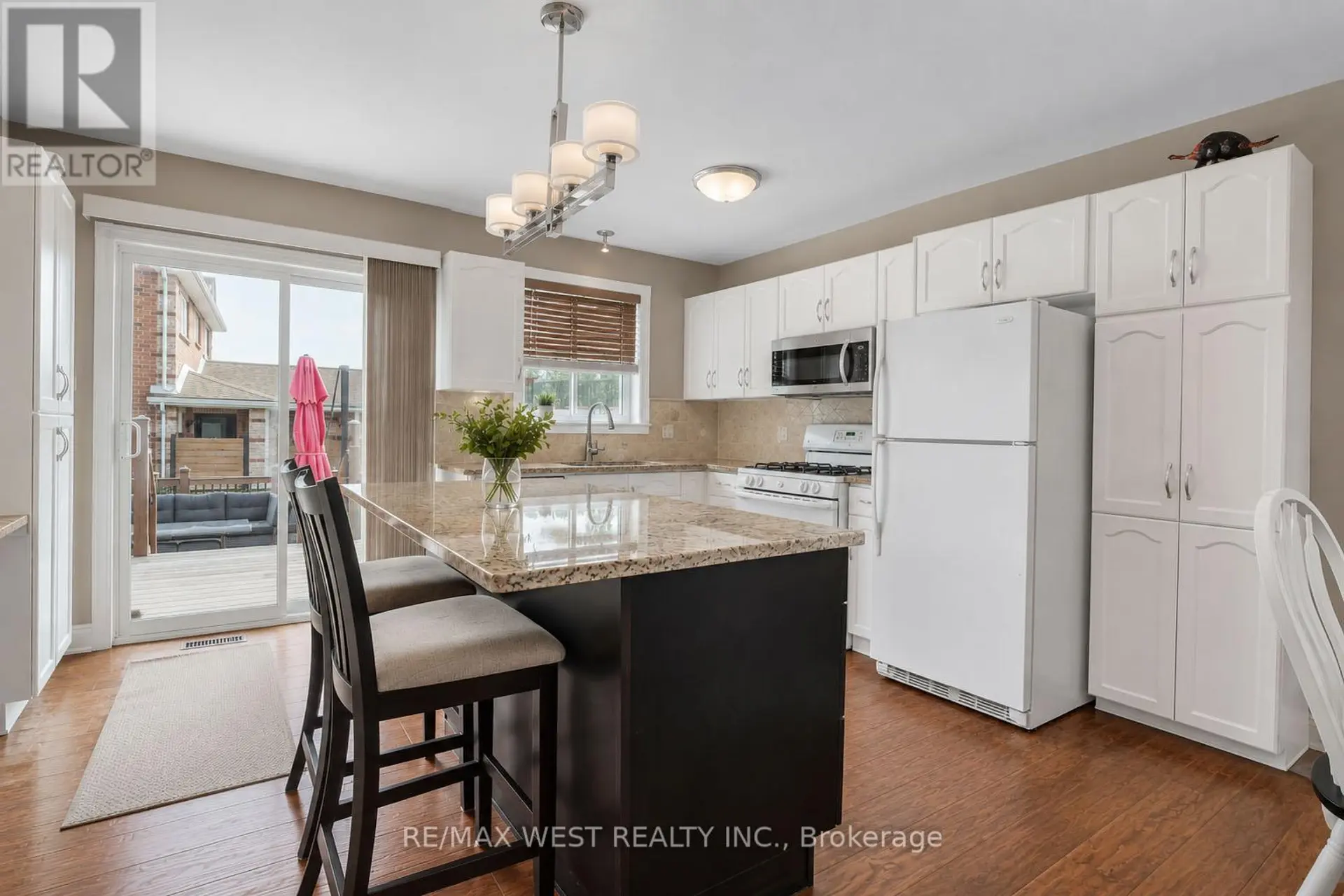 37 KELL PLACE - Image 5
