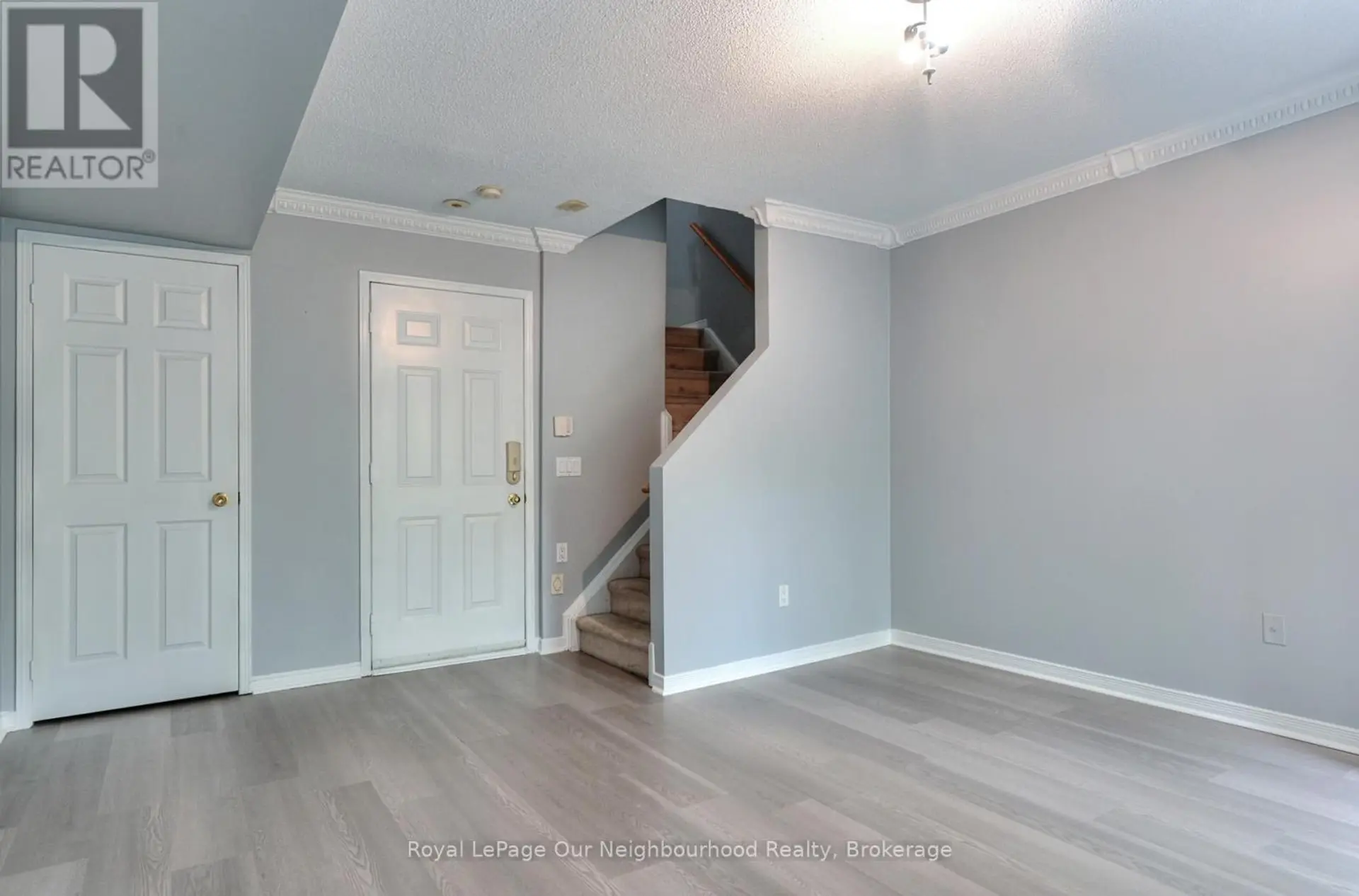 #96 50 STRATHAVEN DRIVE - Image 10