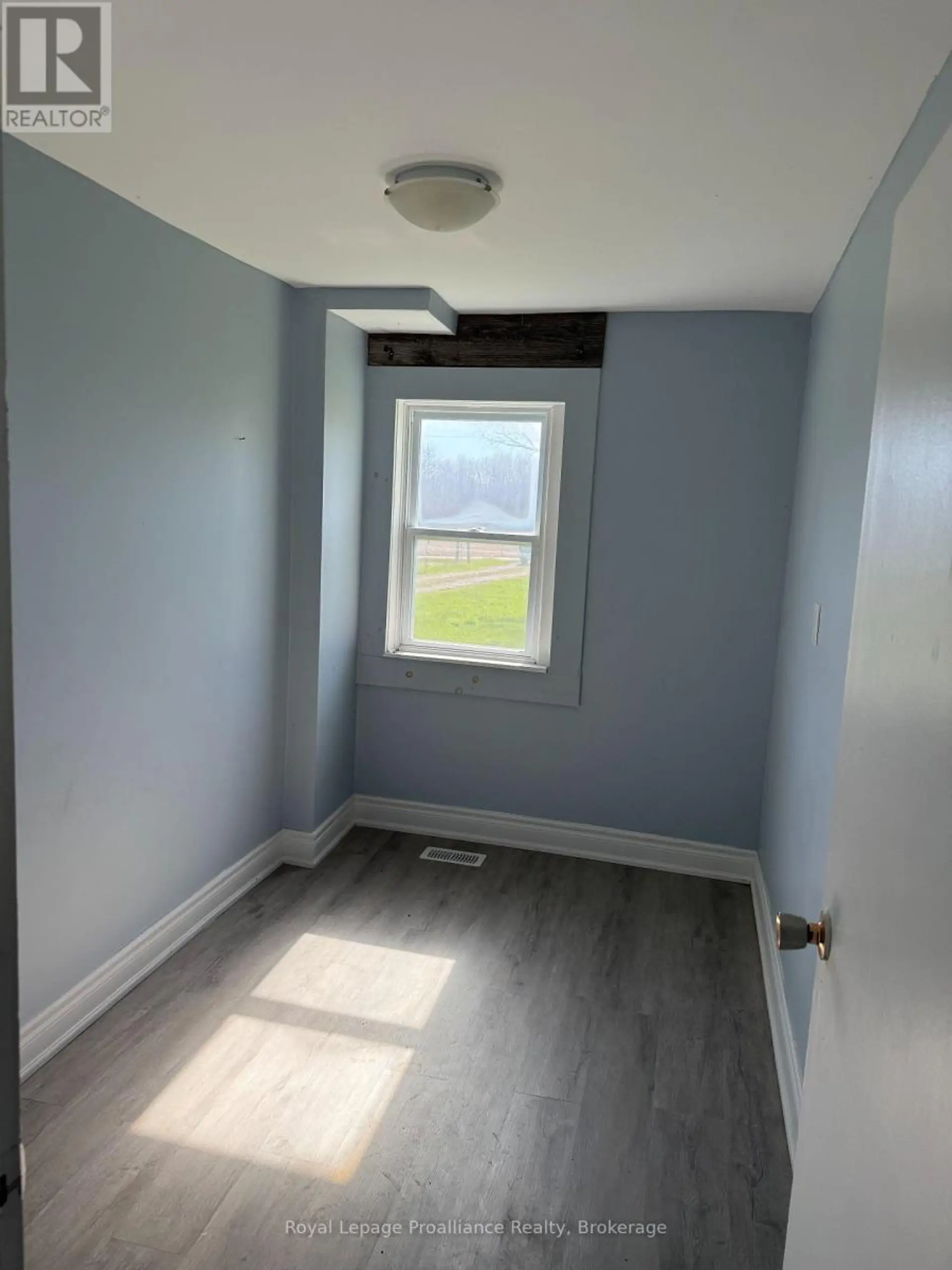 303 BRIMLEY ROAD S - Image 4