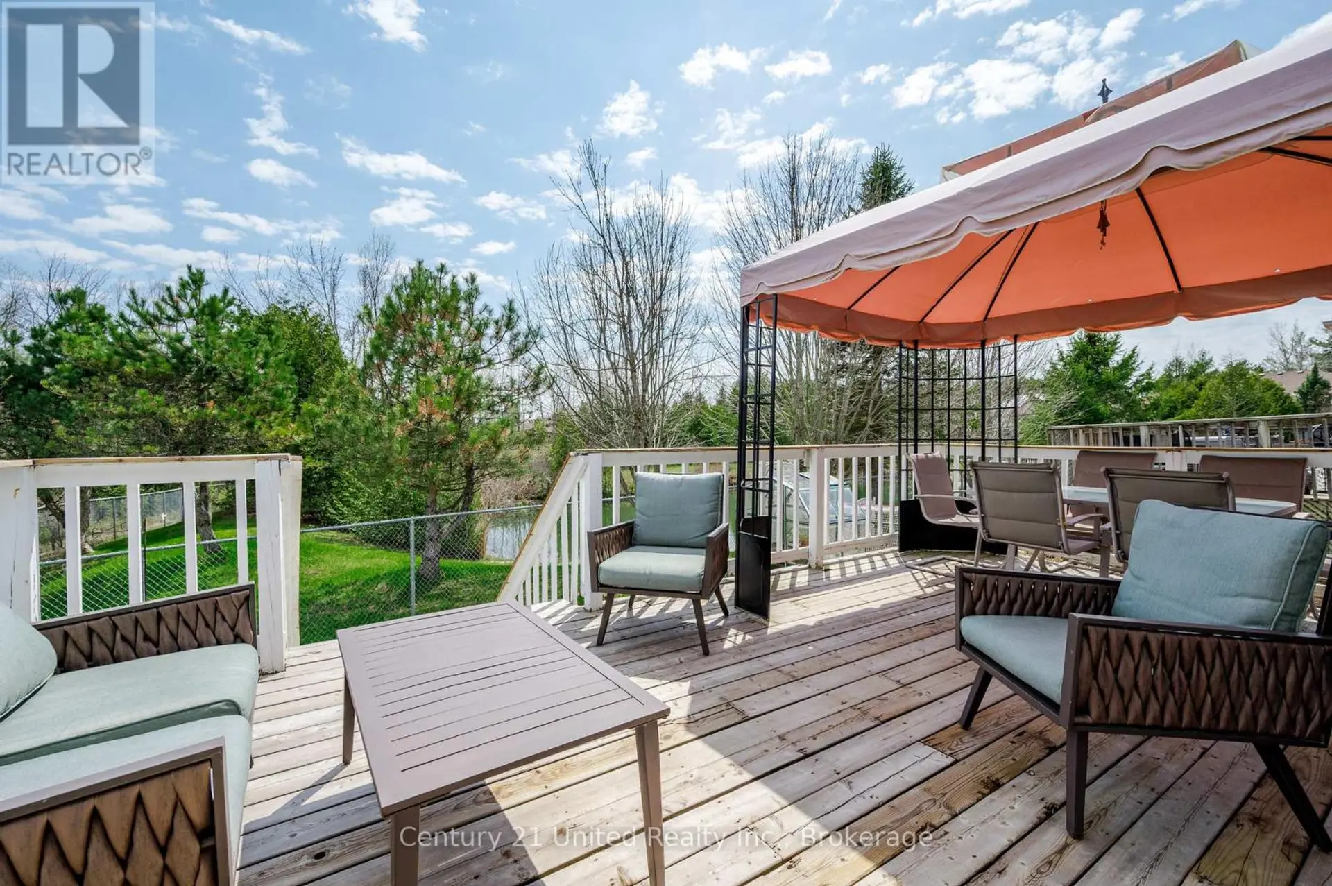 9 BROOKSIDE STREET - Image 18
