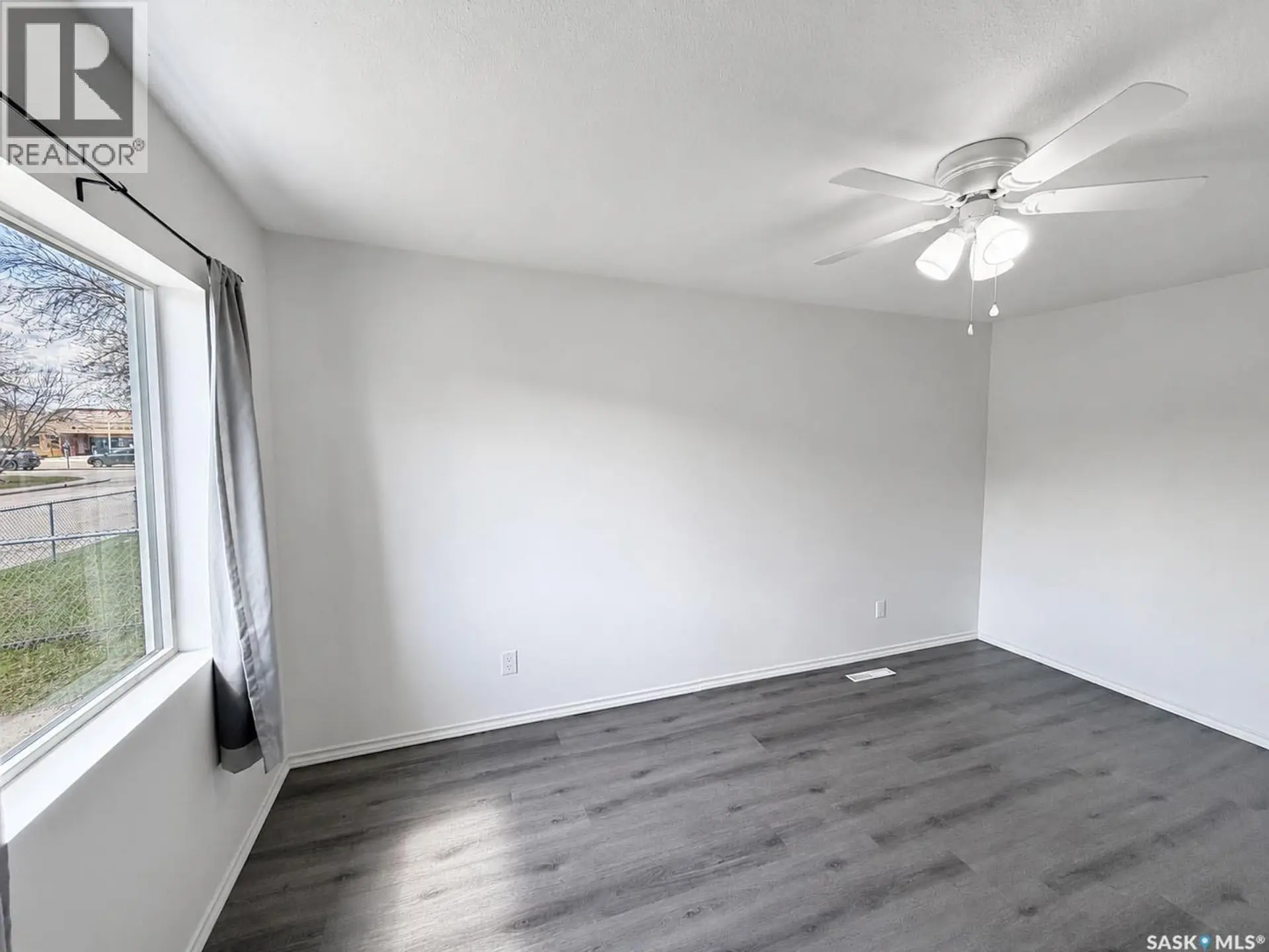 1338 18th STREET W - Image 4