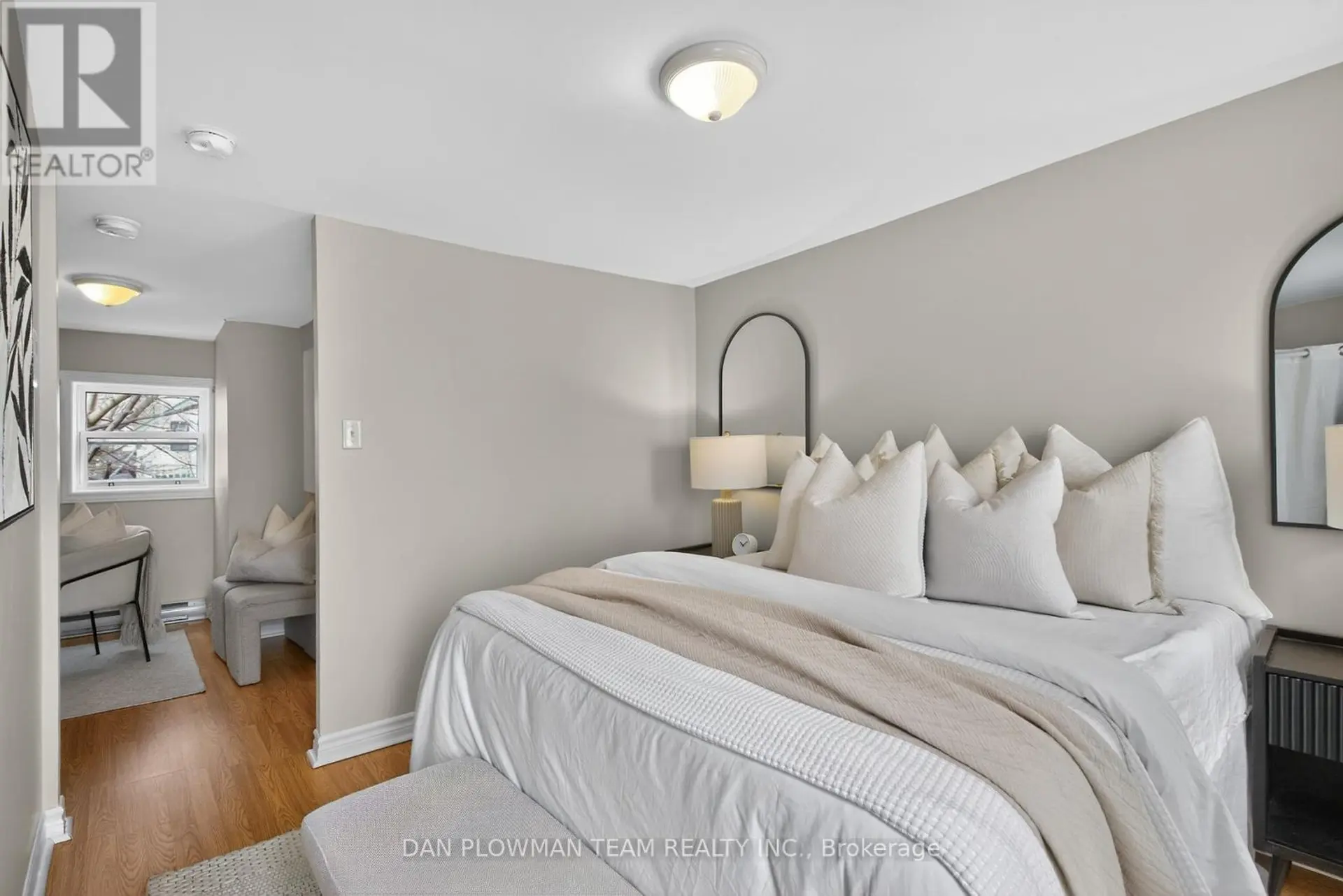 114 OLIVE AVENUE - Image 8