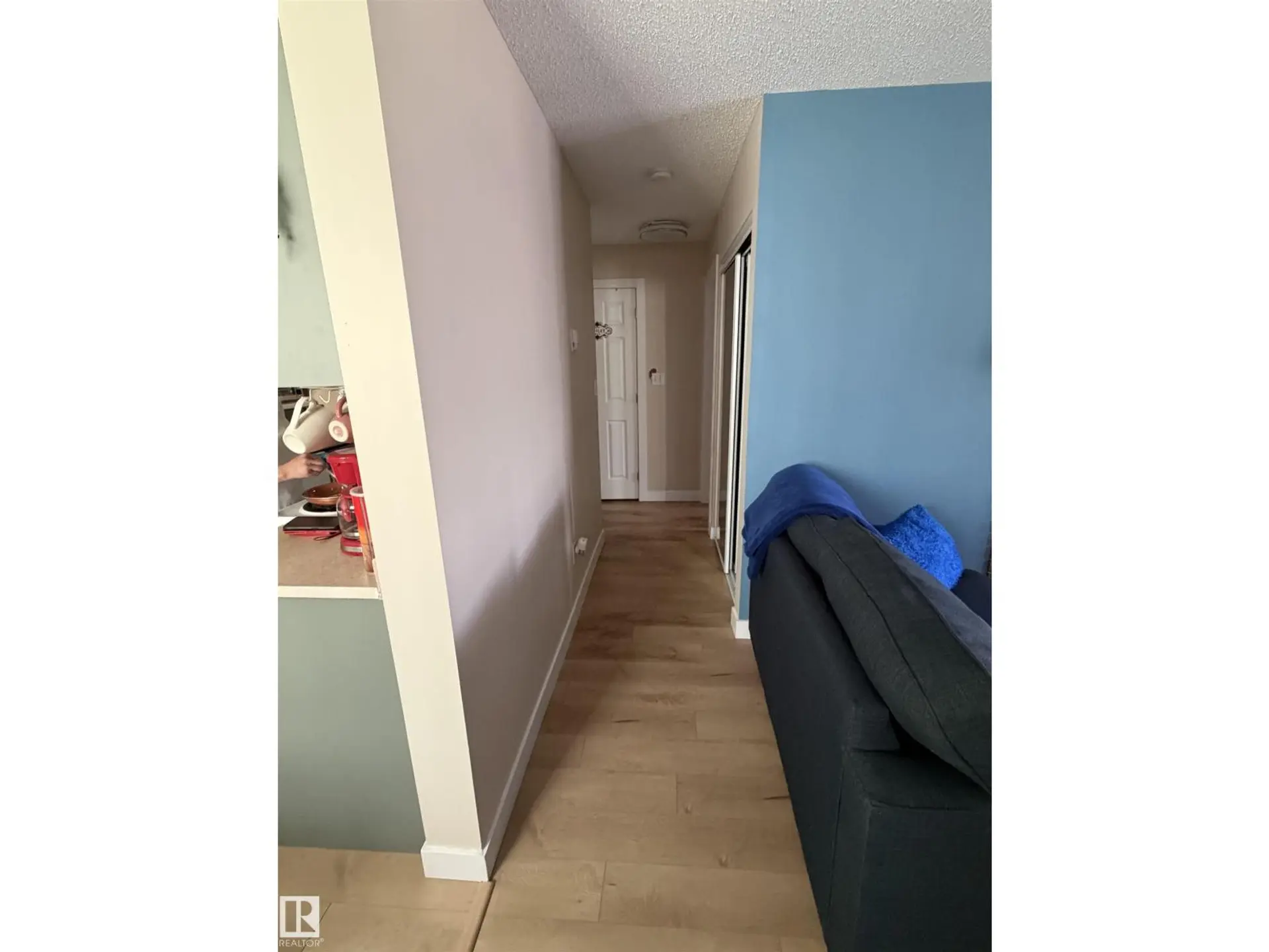 #205 10604 110 AV NW NW - Image 13
