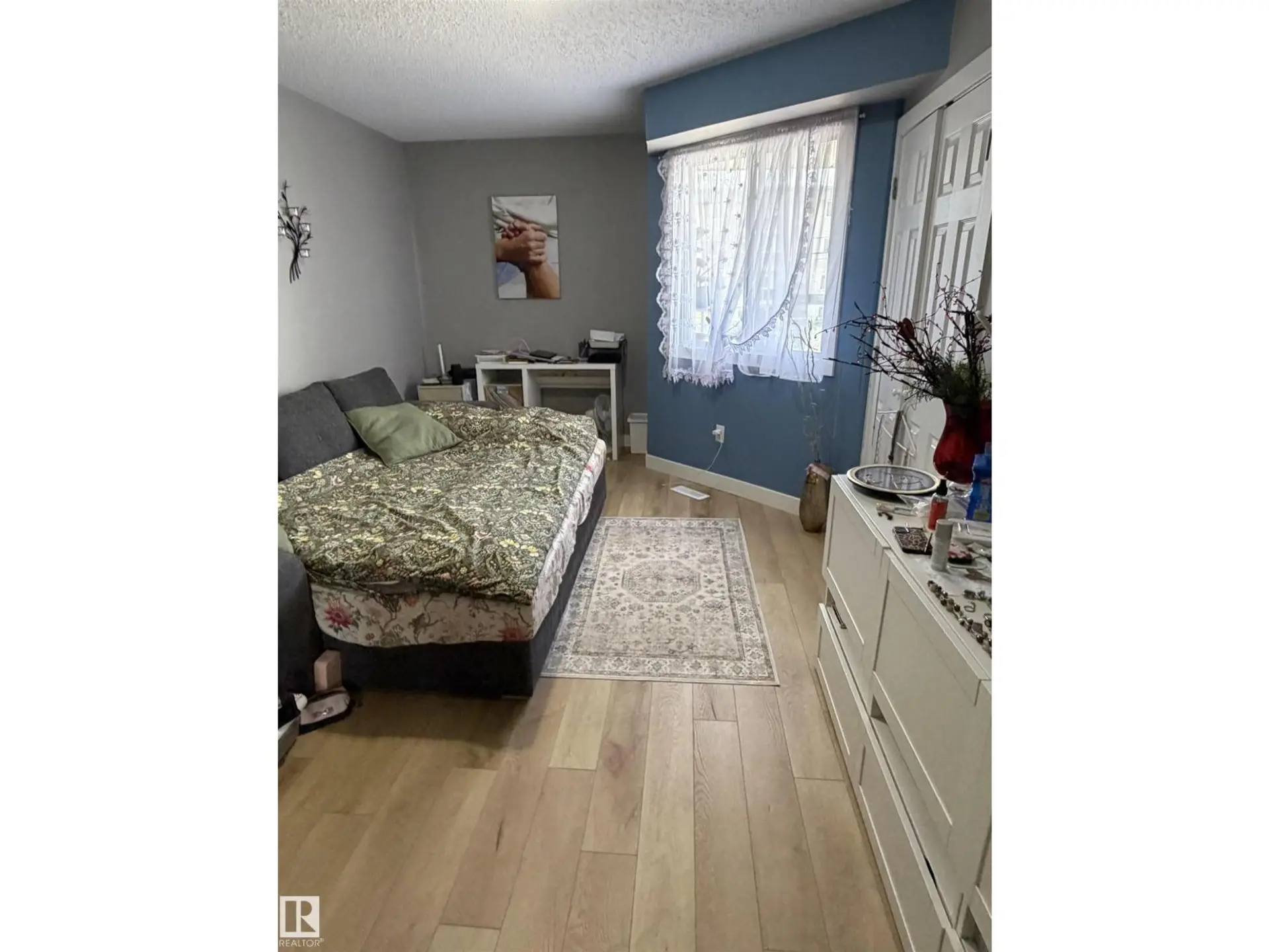#205 10604 110 AV NW NW - Image 15