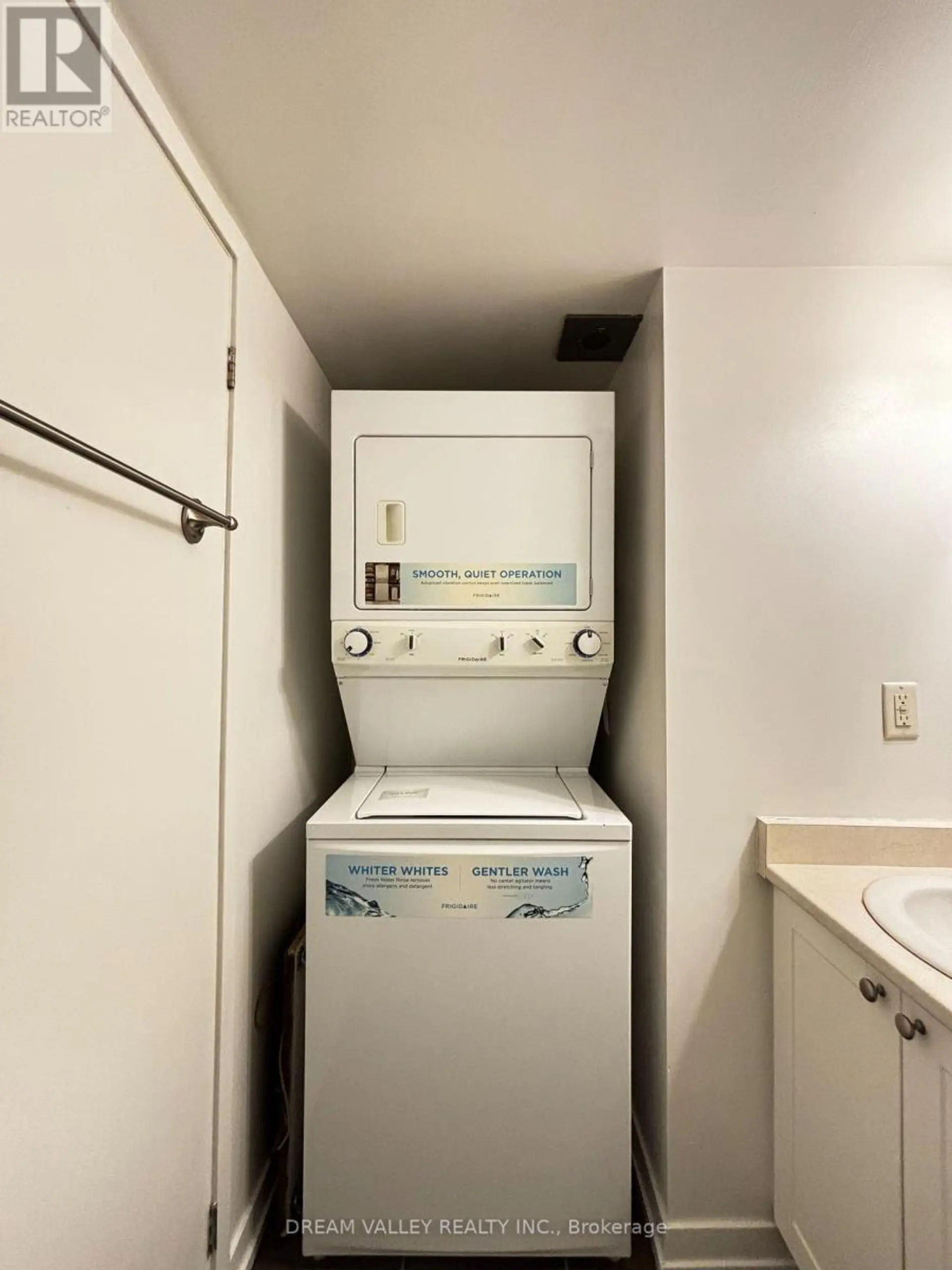 #1114 812 LANSDOWNE AVENUE - Image 6