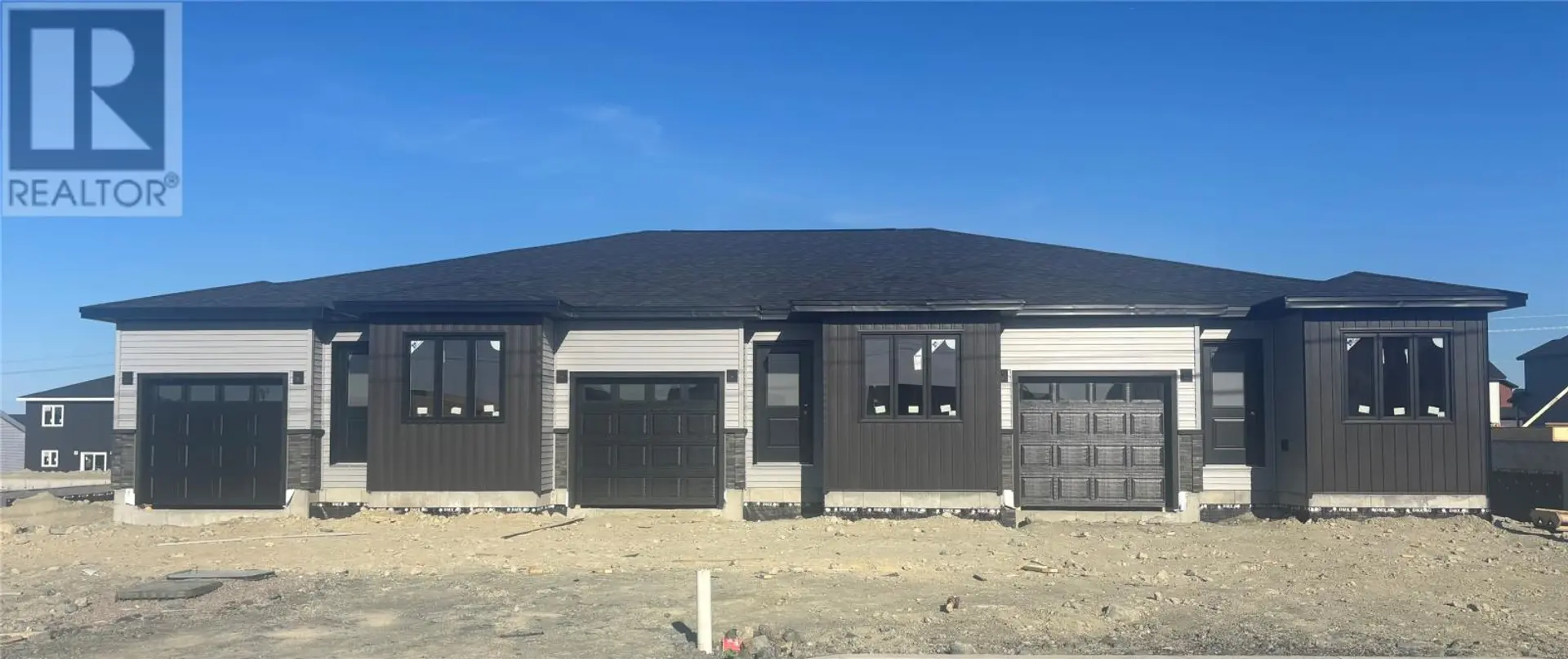 21 Tulip Ridge Boulevard - Image 1