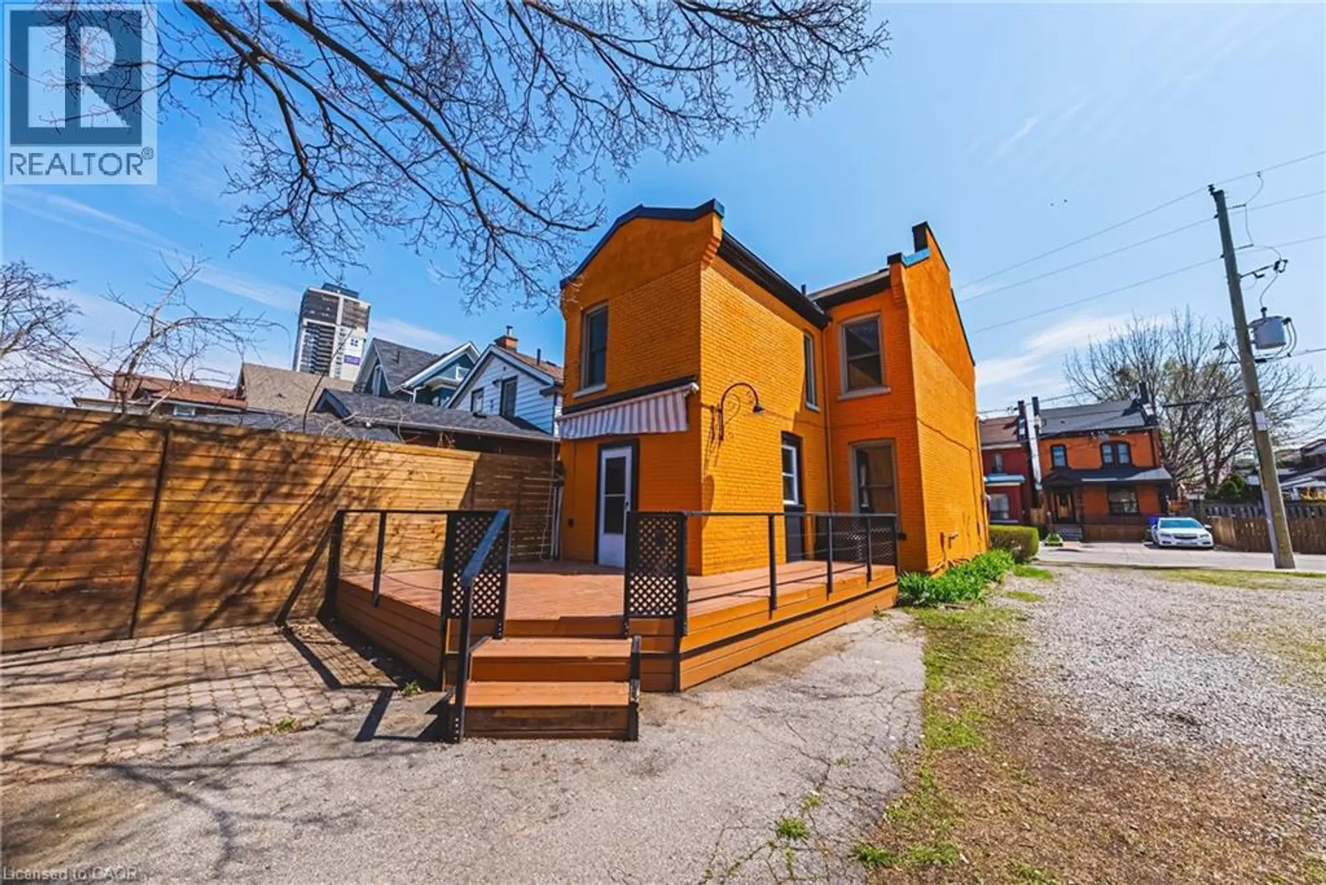 116 CATHARINE Street S - Image 14
