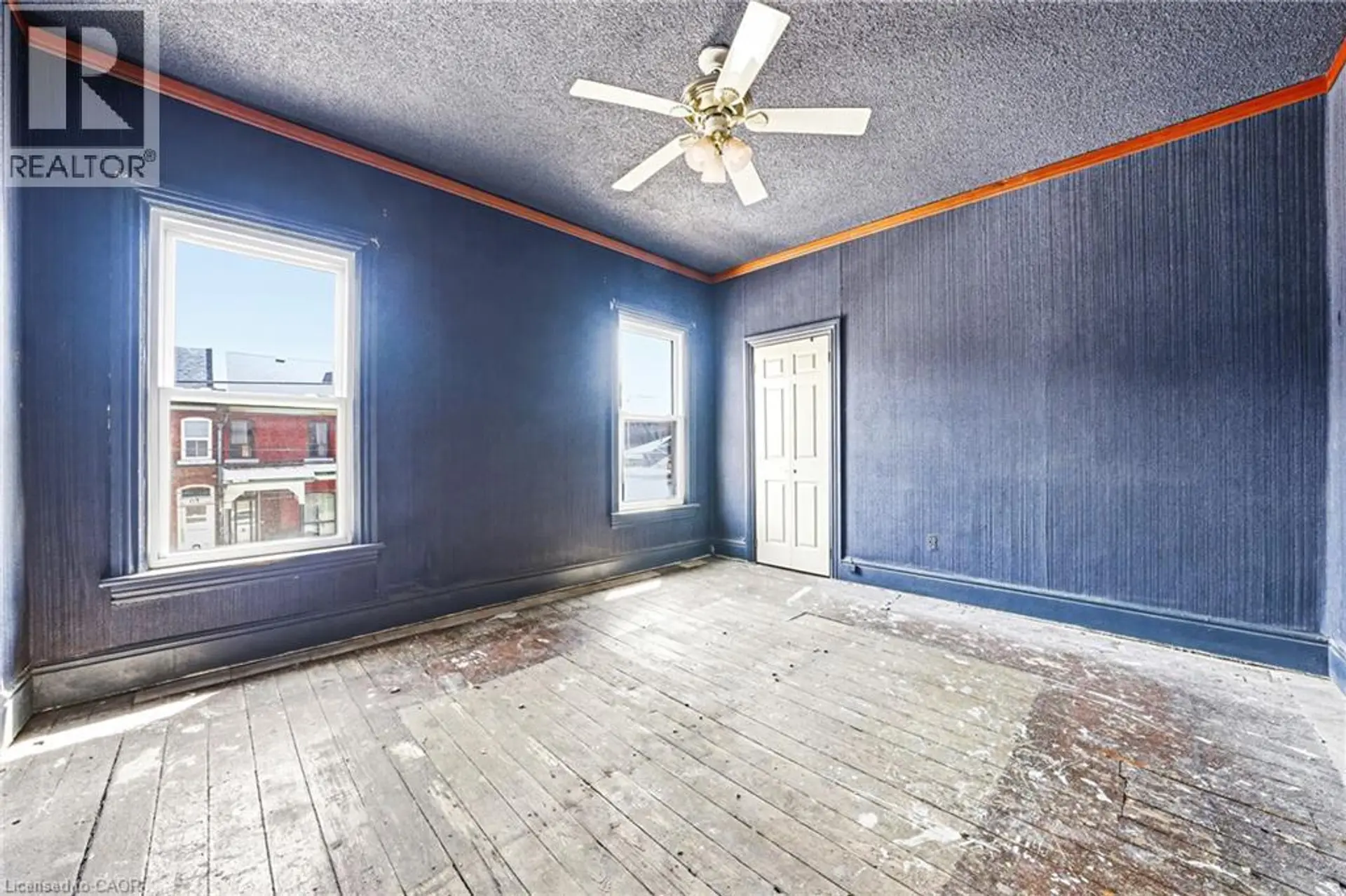 116 CATHARINE Street S - Image 7