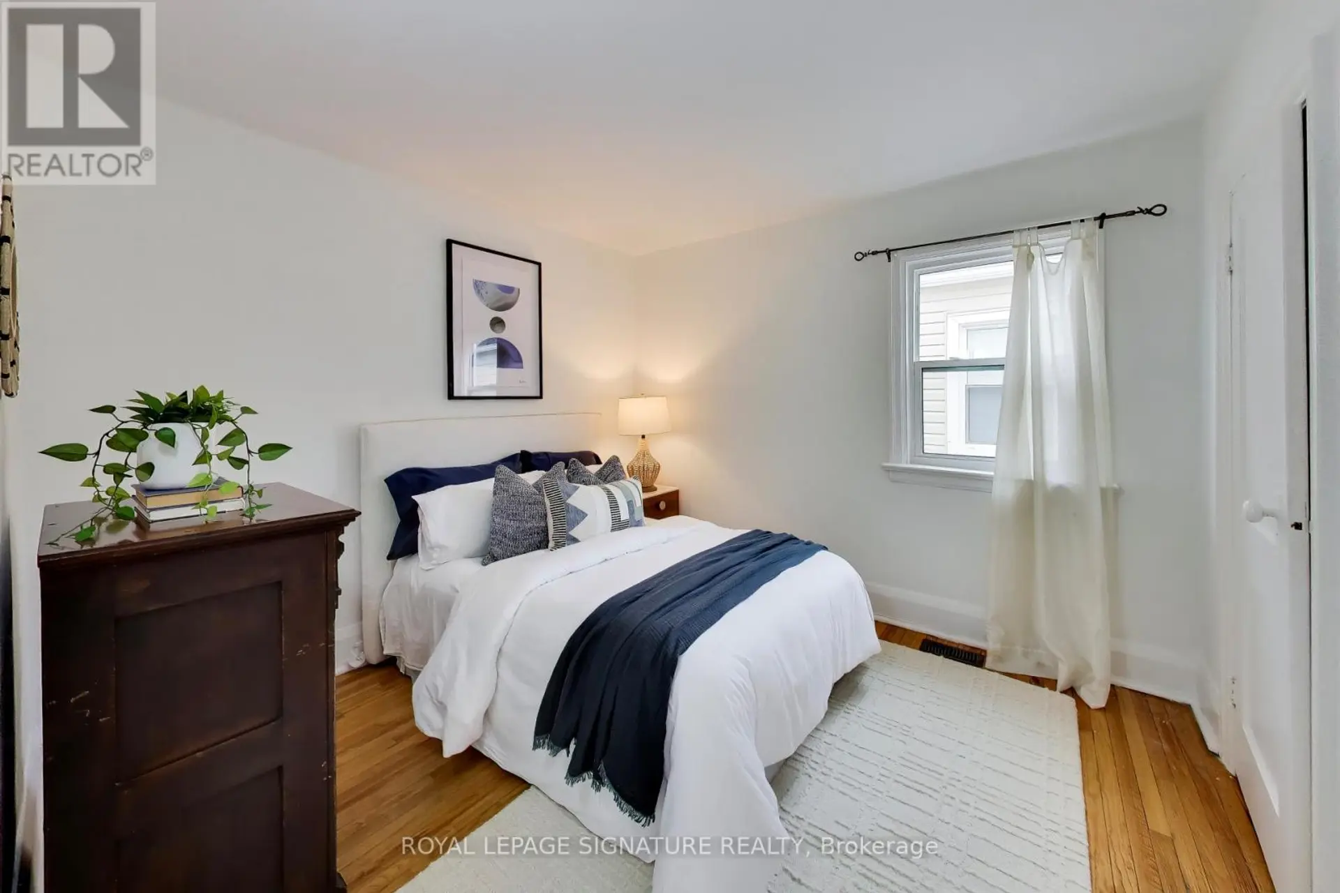 259 TORRENS AVENUE - Image 9