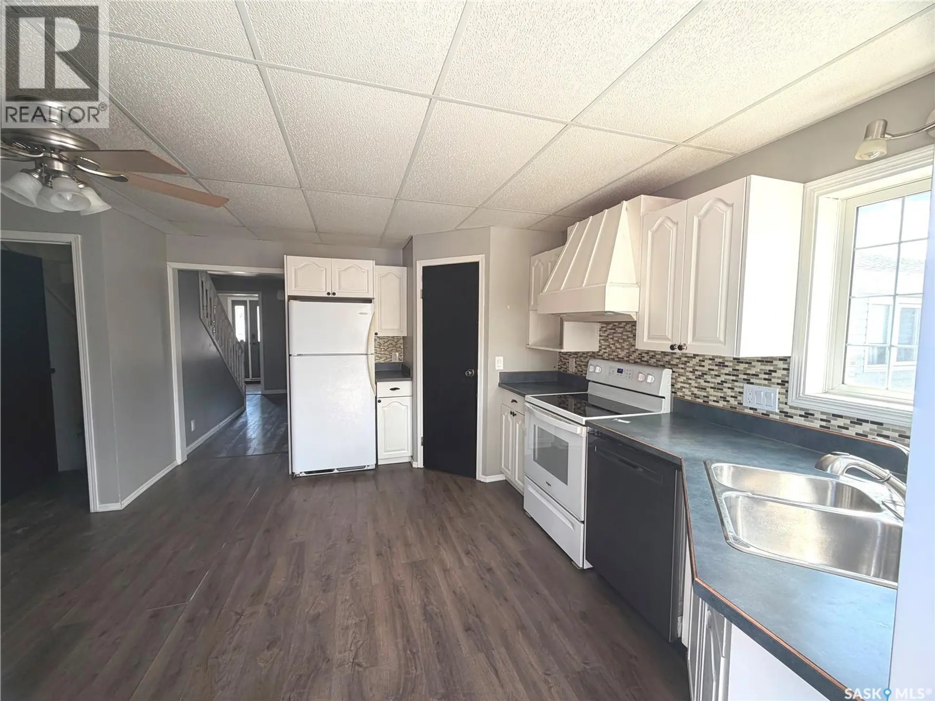 324 Main STREET - Image 5