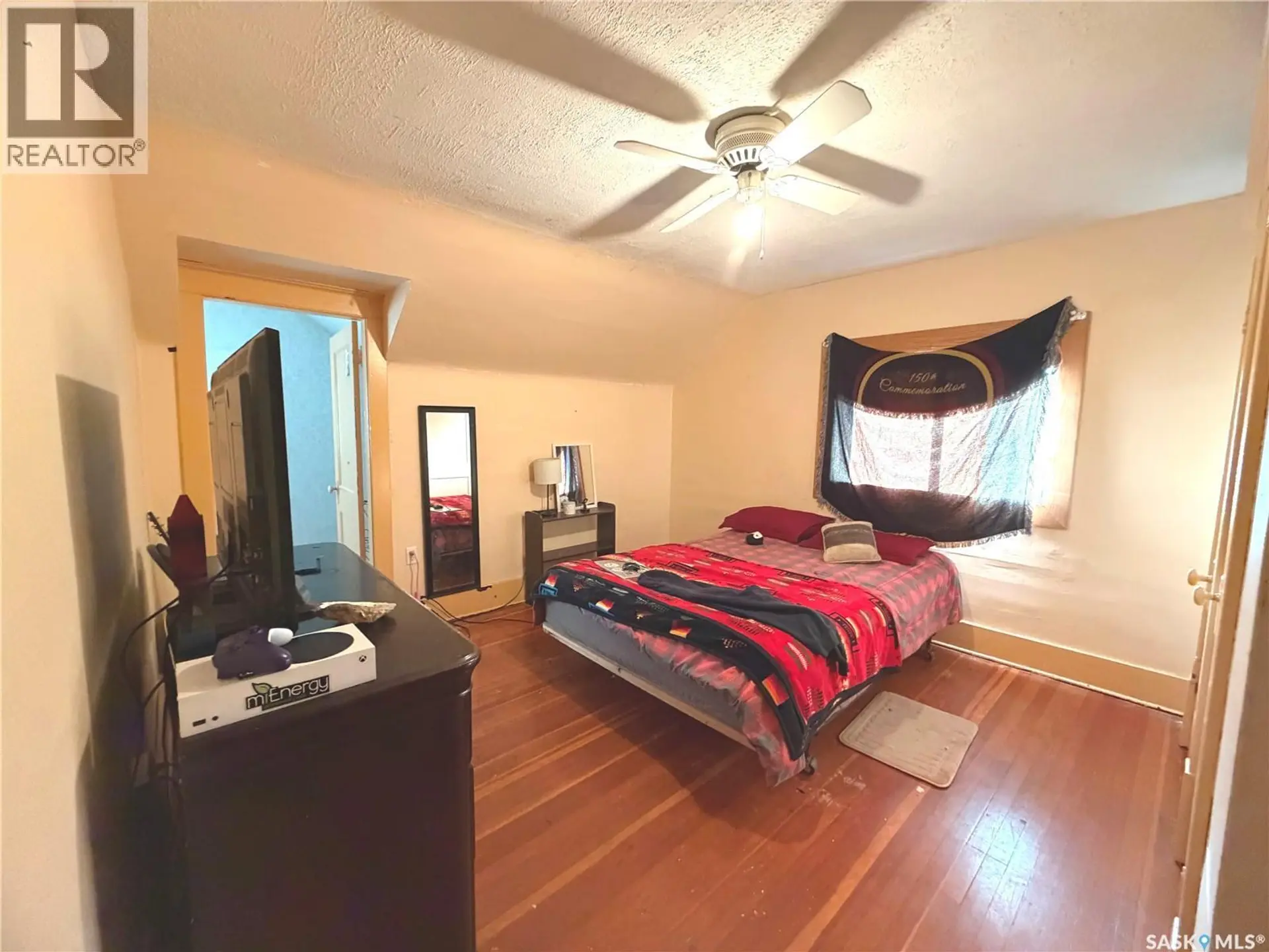324 Main STREET - Image 11