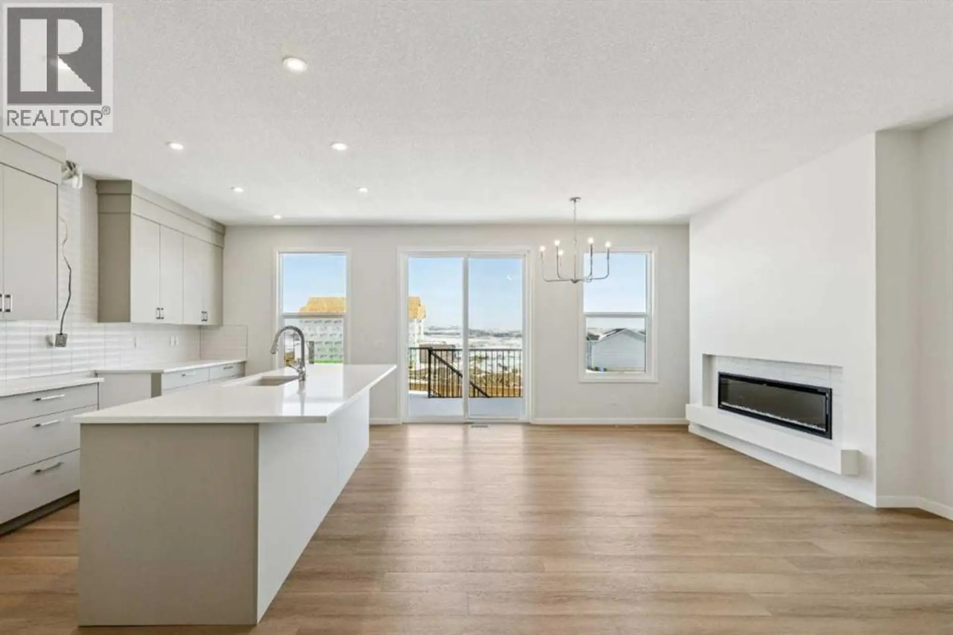 38 Annette Green NW - Image 3