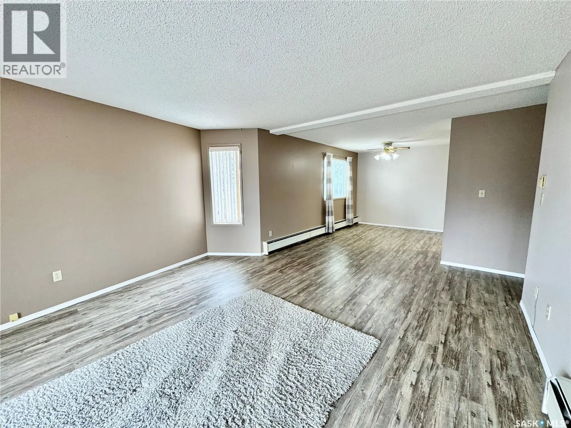 #205 66 19th STREET W - Image 8