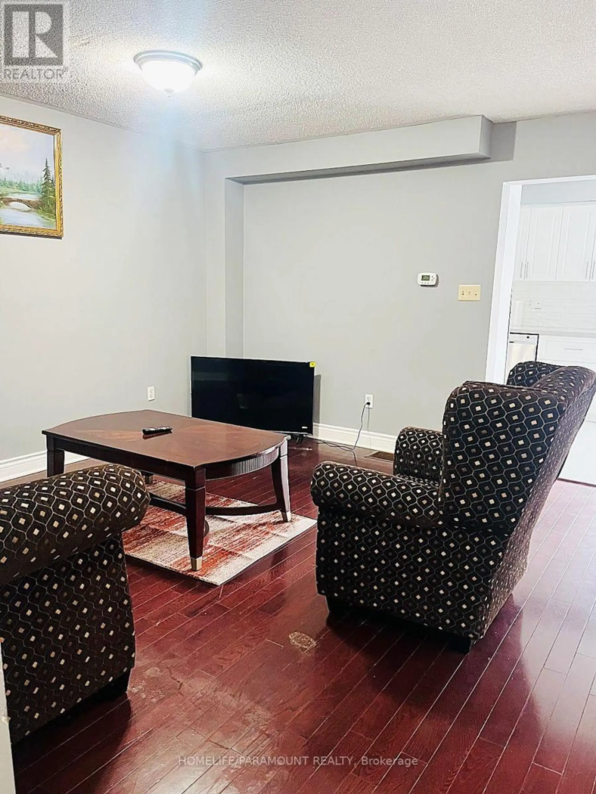 27 LONESTAR CRESCENT - Image 2
