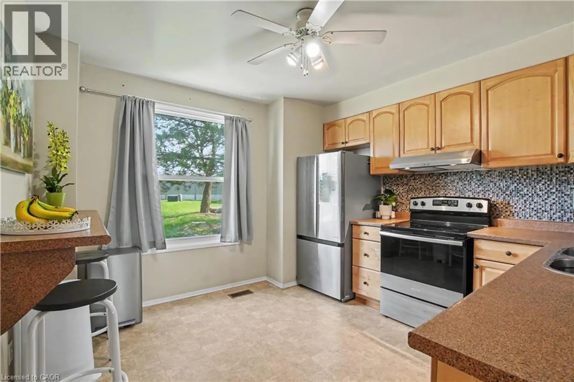 #16 265 WILLIAMSBURG Road - Image 2