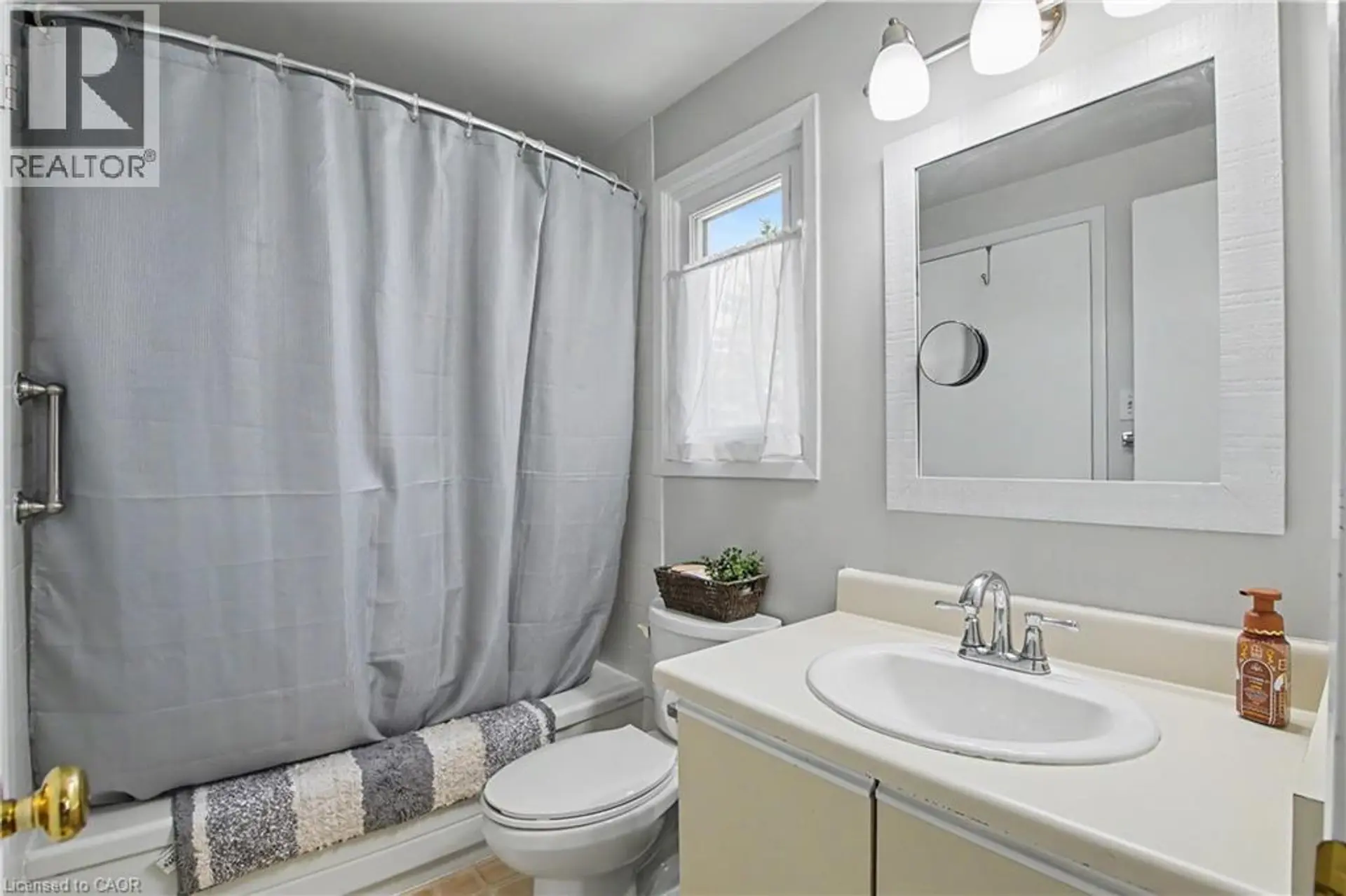 #16 265 WILLIAMSBURG Road - Image 11