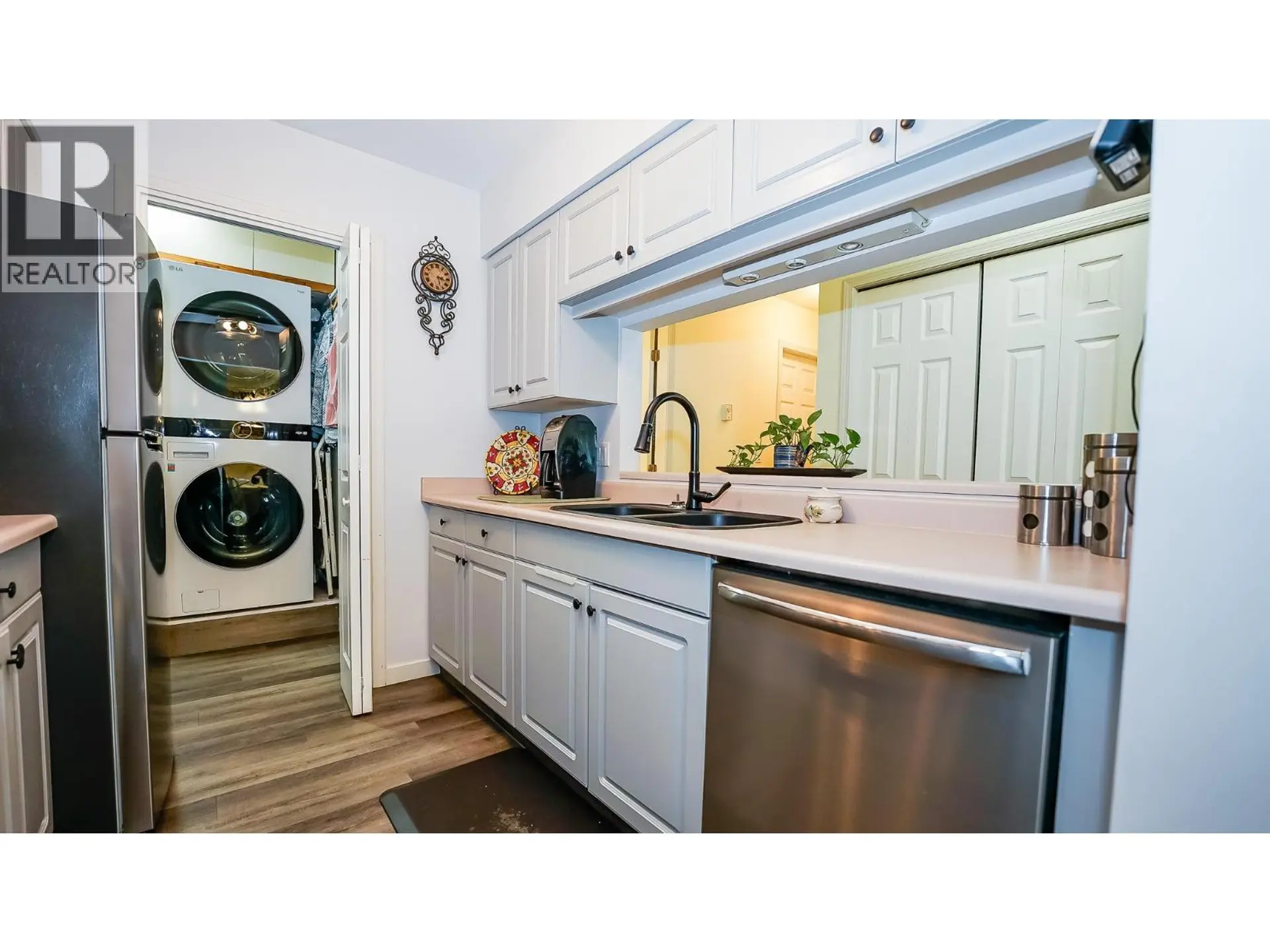 #408 650 Third Street SW - Image 3