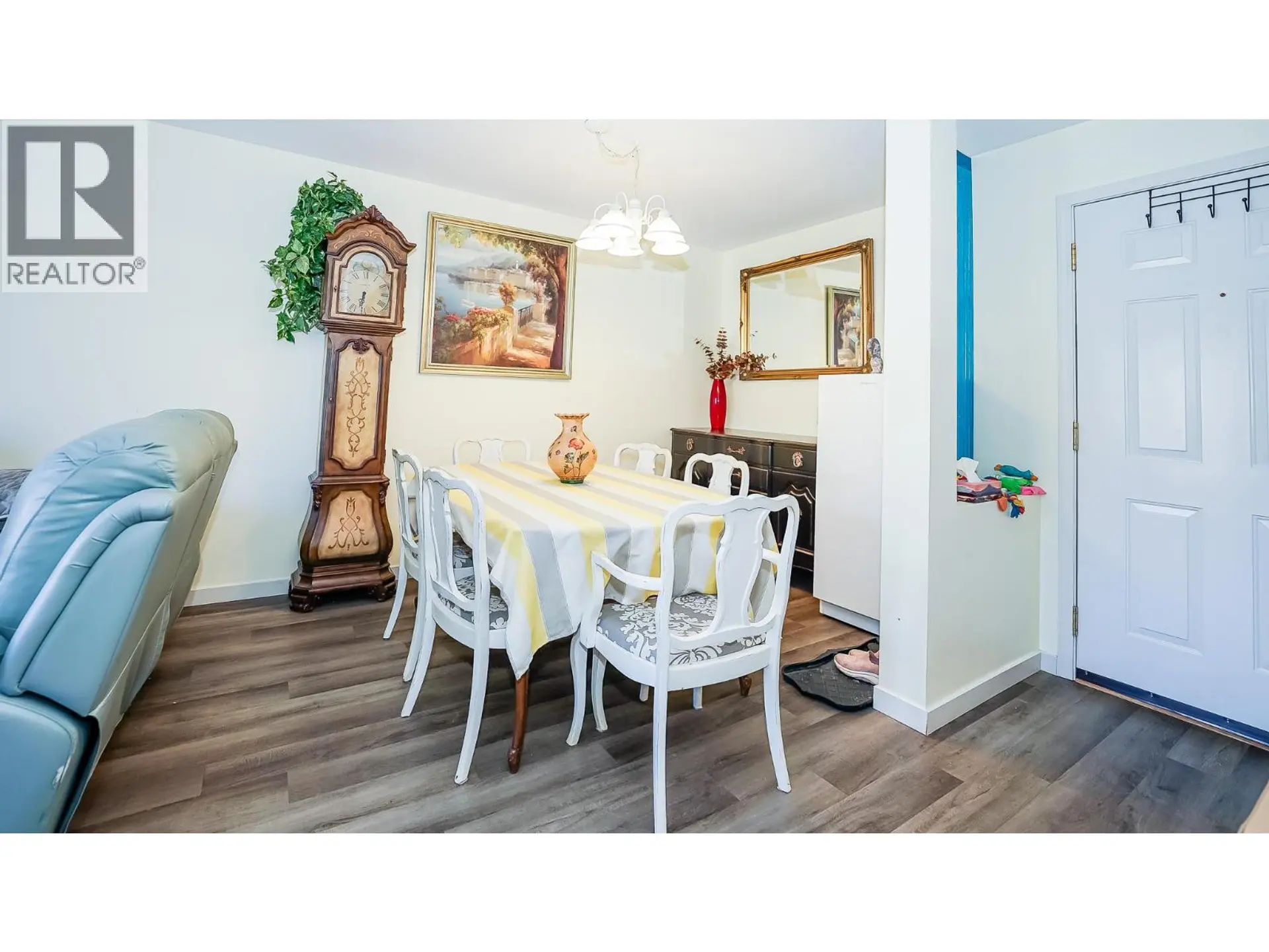 #408 650 Third Street SW - Image 5